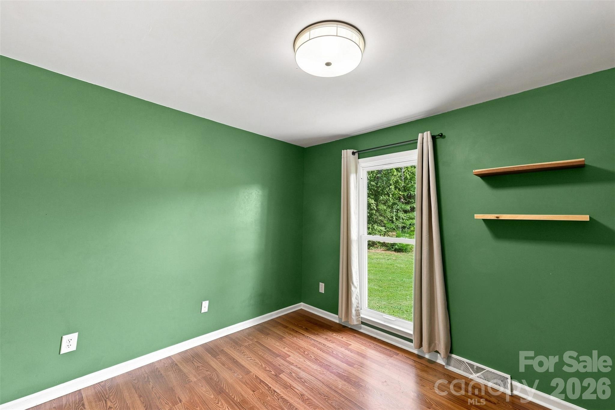 1405 Woodlark Place — Monroe