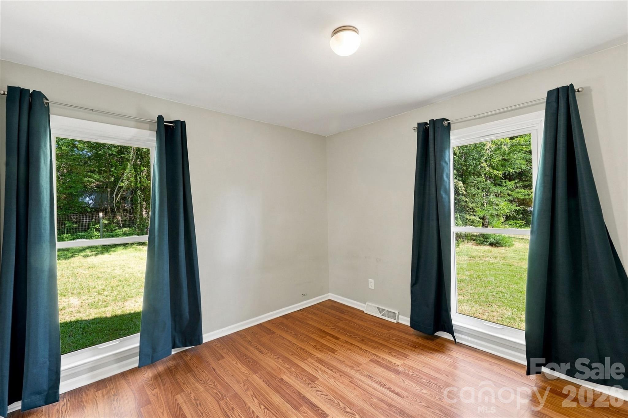 1405 Woodlark Place — Monroe