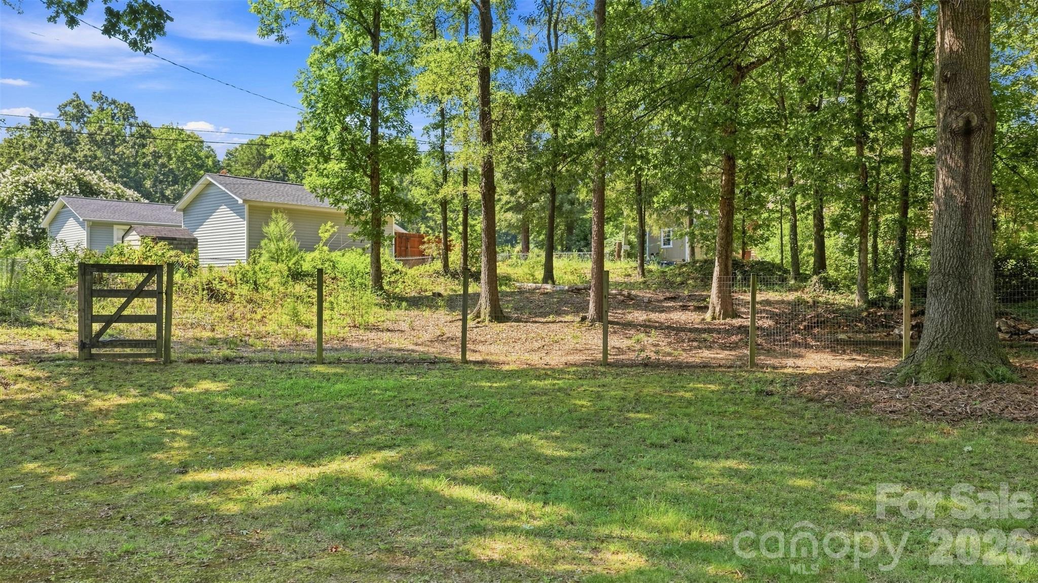 1405 Woodlark Place — Monroe