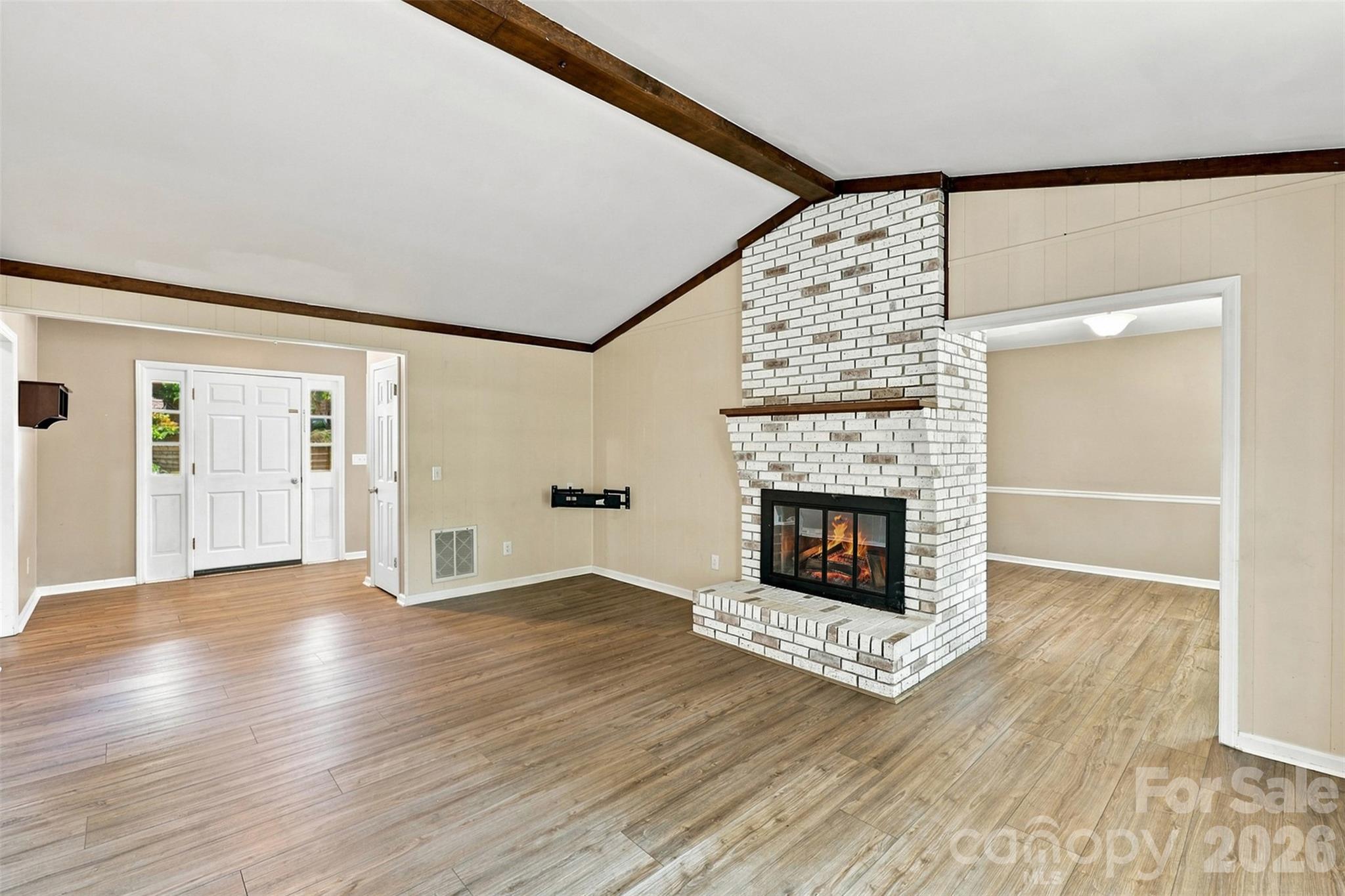 1405 Woodlark Place — Monroe