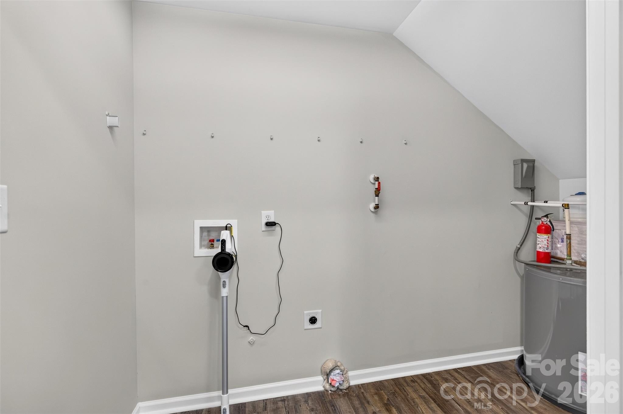 901 Hasty Road — Marshville