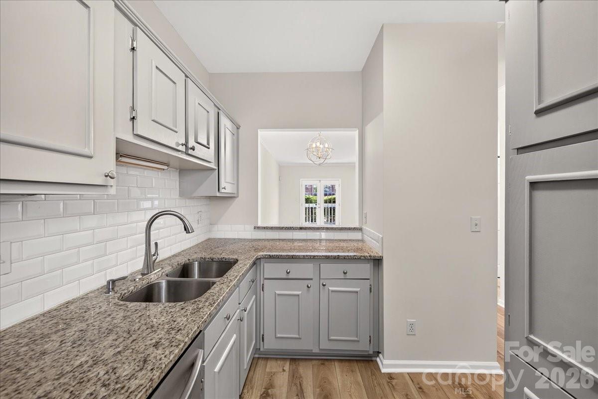 301 Queens Road #106 — Charlotte
