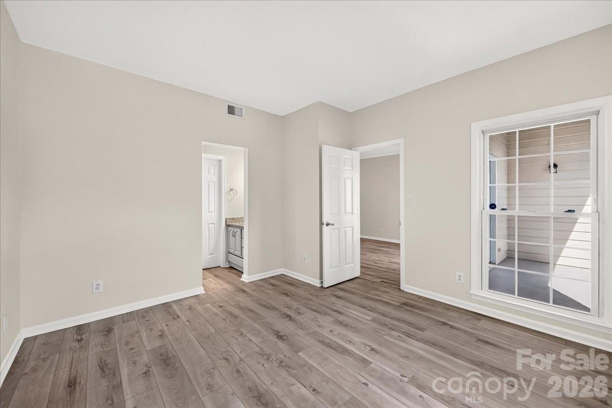 301 Queens Road #106 — Charlotte