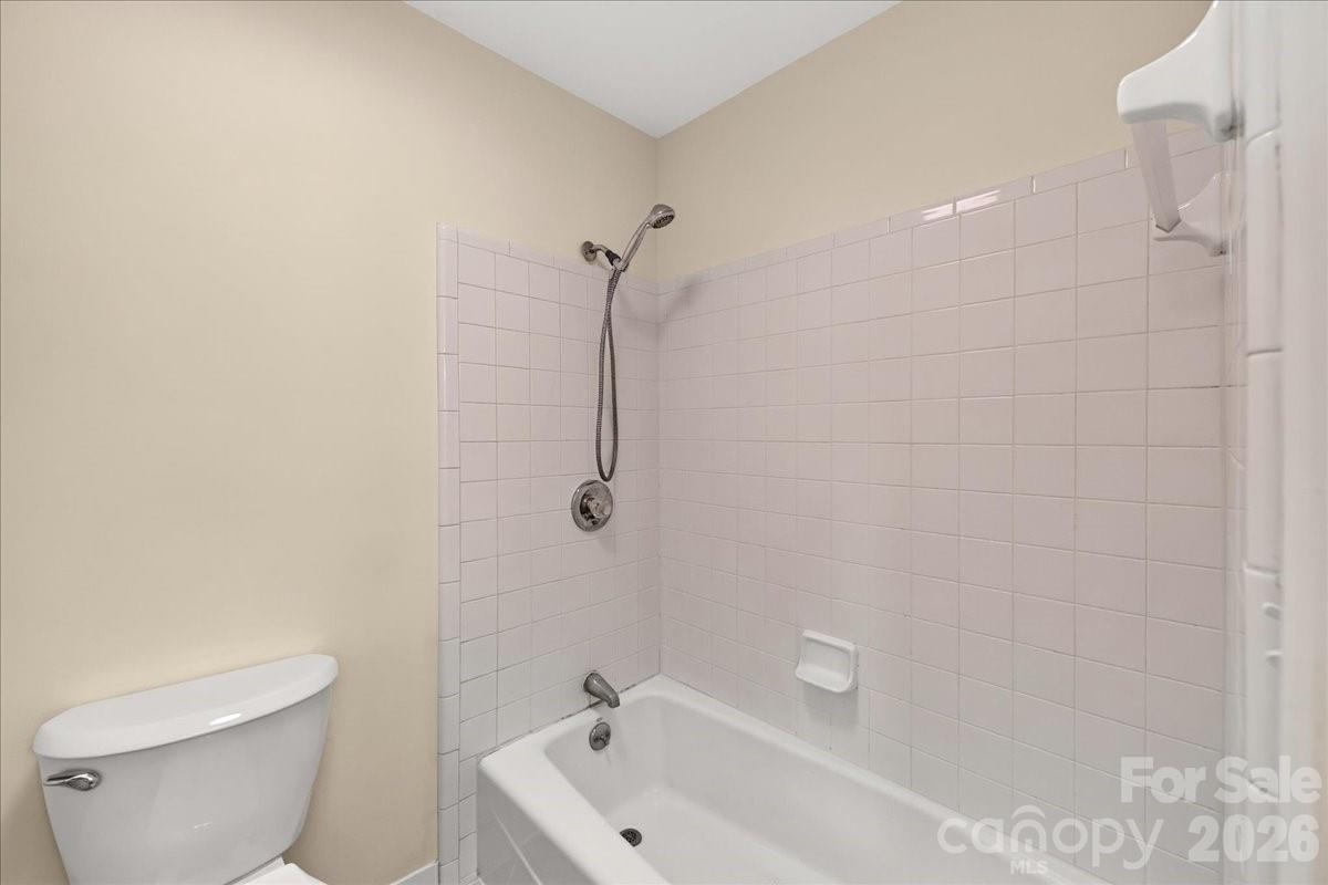 301 Queens Road #106 — Charlotte