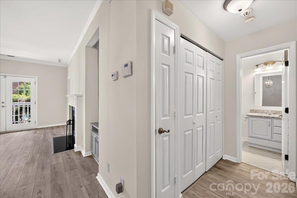 301 Queens Road #106 — Charlotte