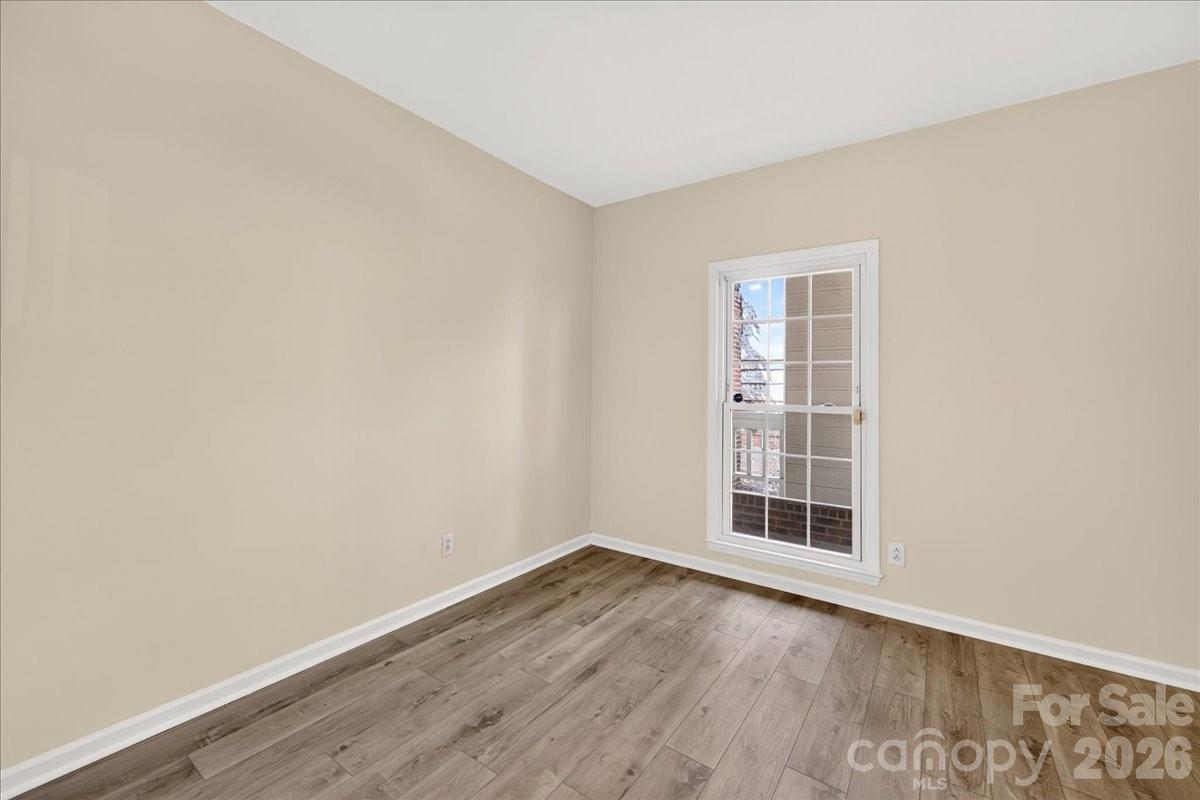 301 Queens Road #106 — Charlotte