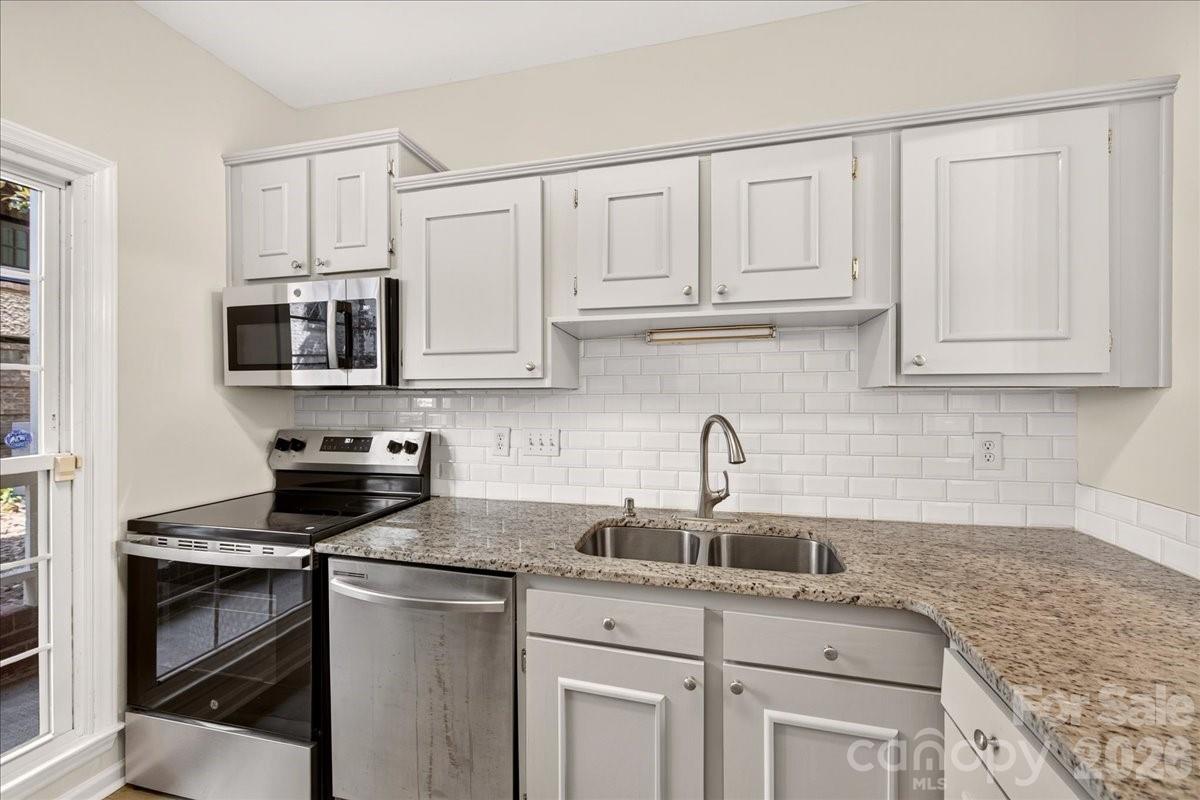 301 Queens Road #106 — Charlotte
