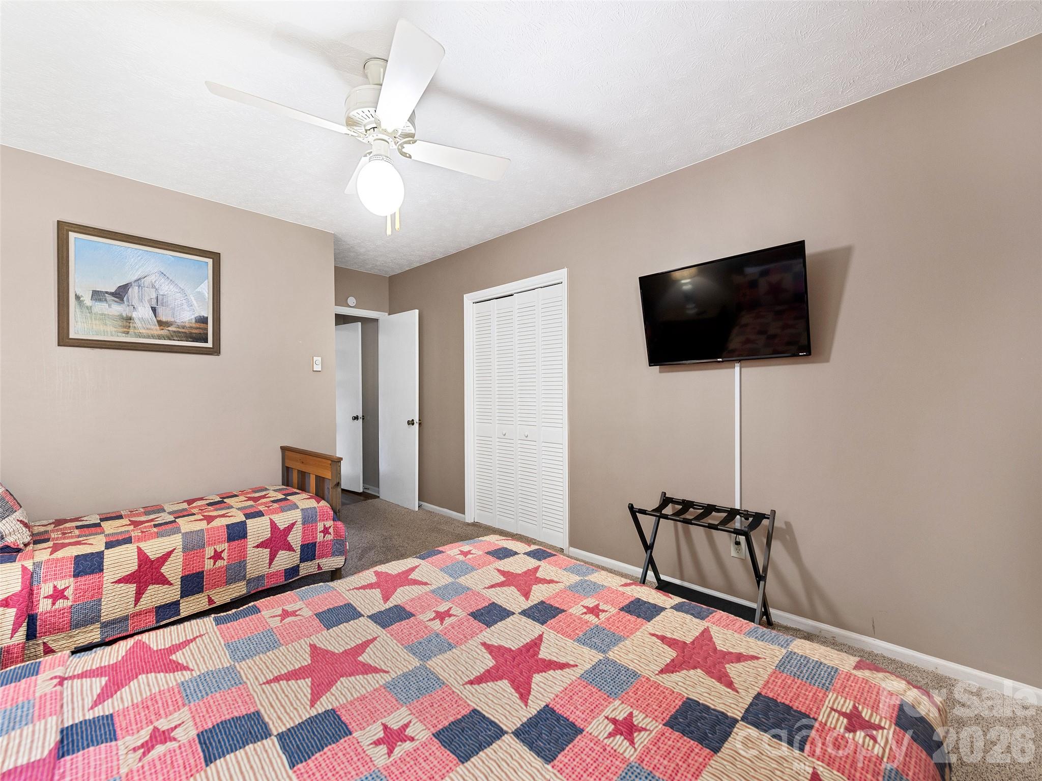182 Allison Drive — Maggie Valley