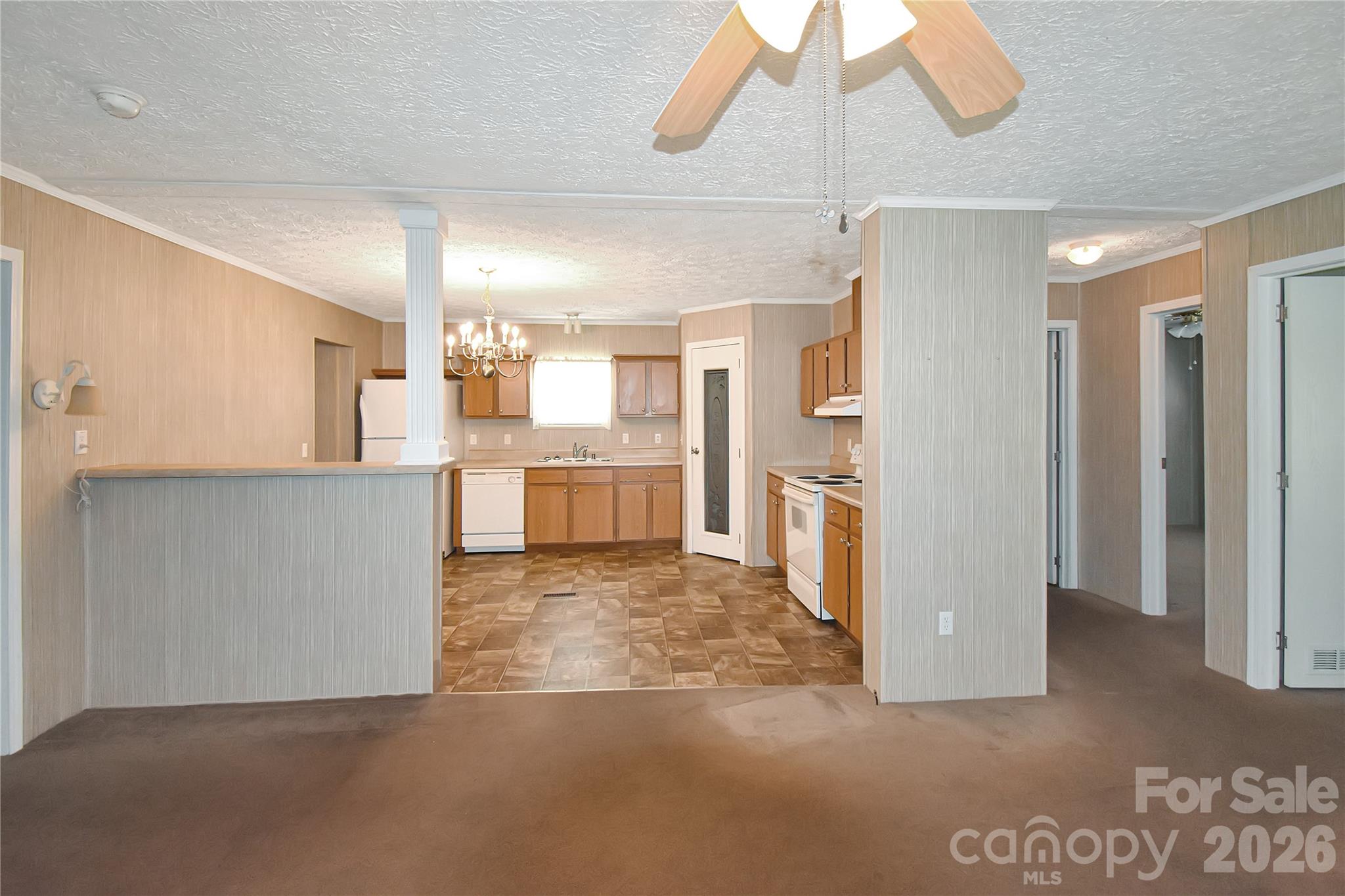 432 Forest Place NW — Lenoir