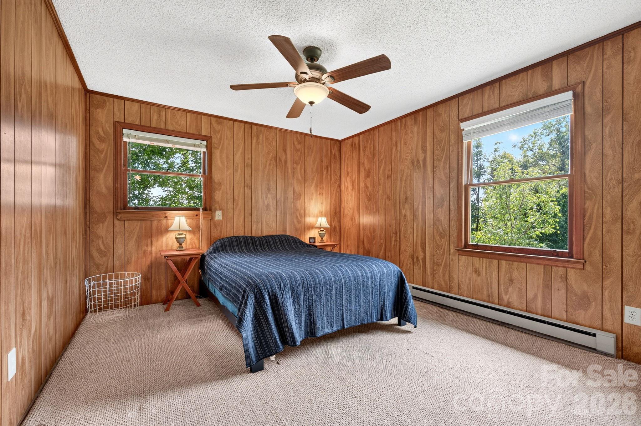 1057 Skyway Drive — Marshall
