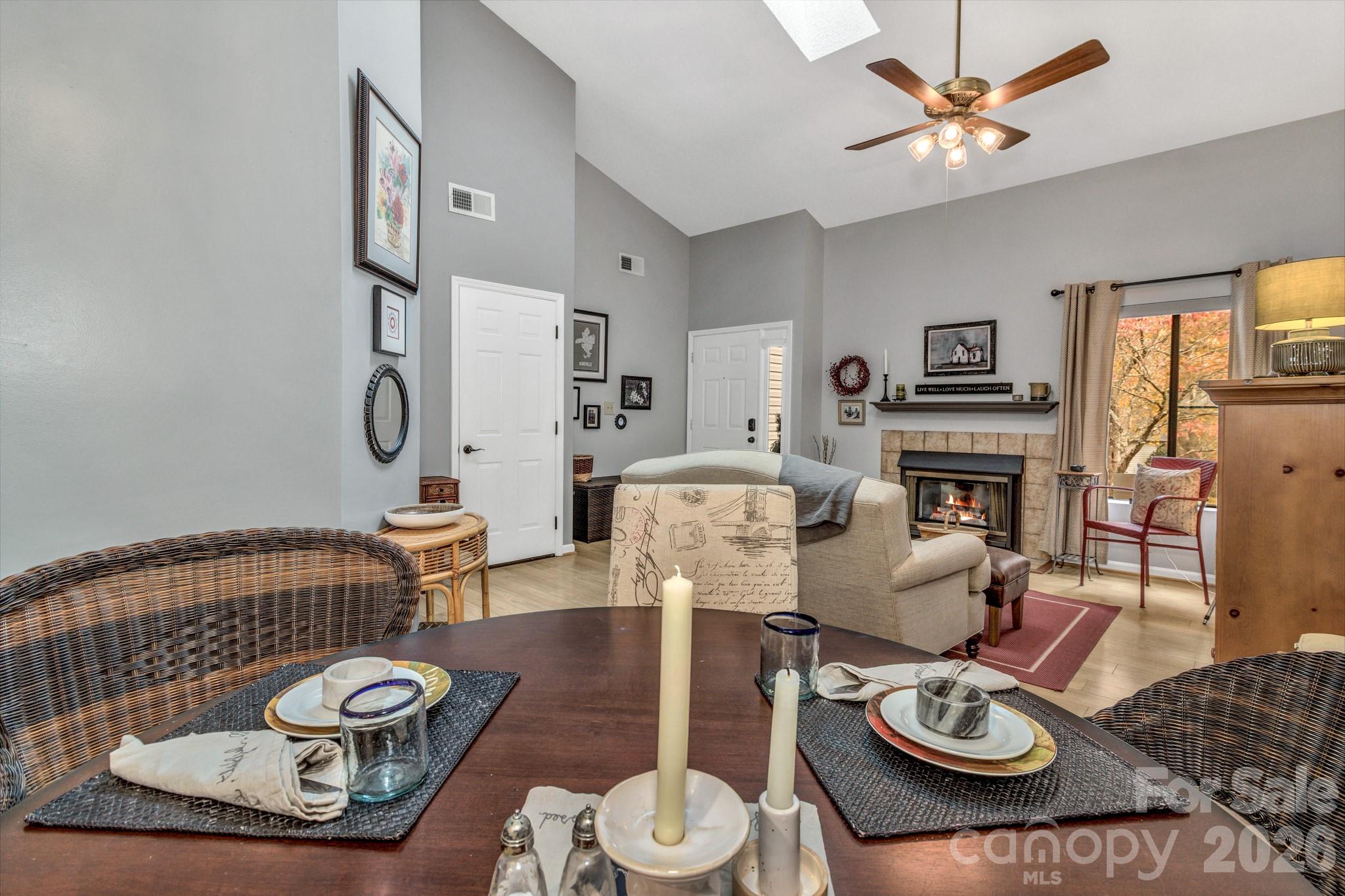 103 Cimarron Drive — Asheville