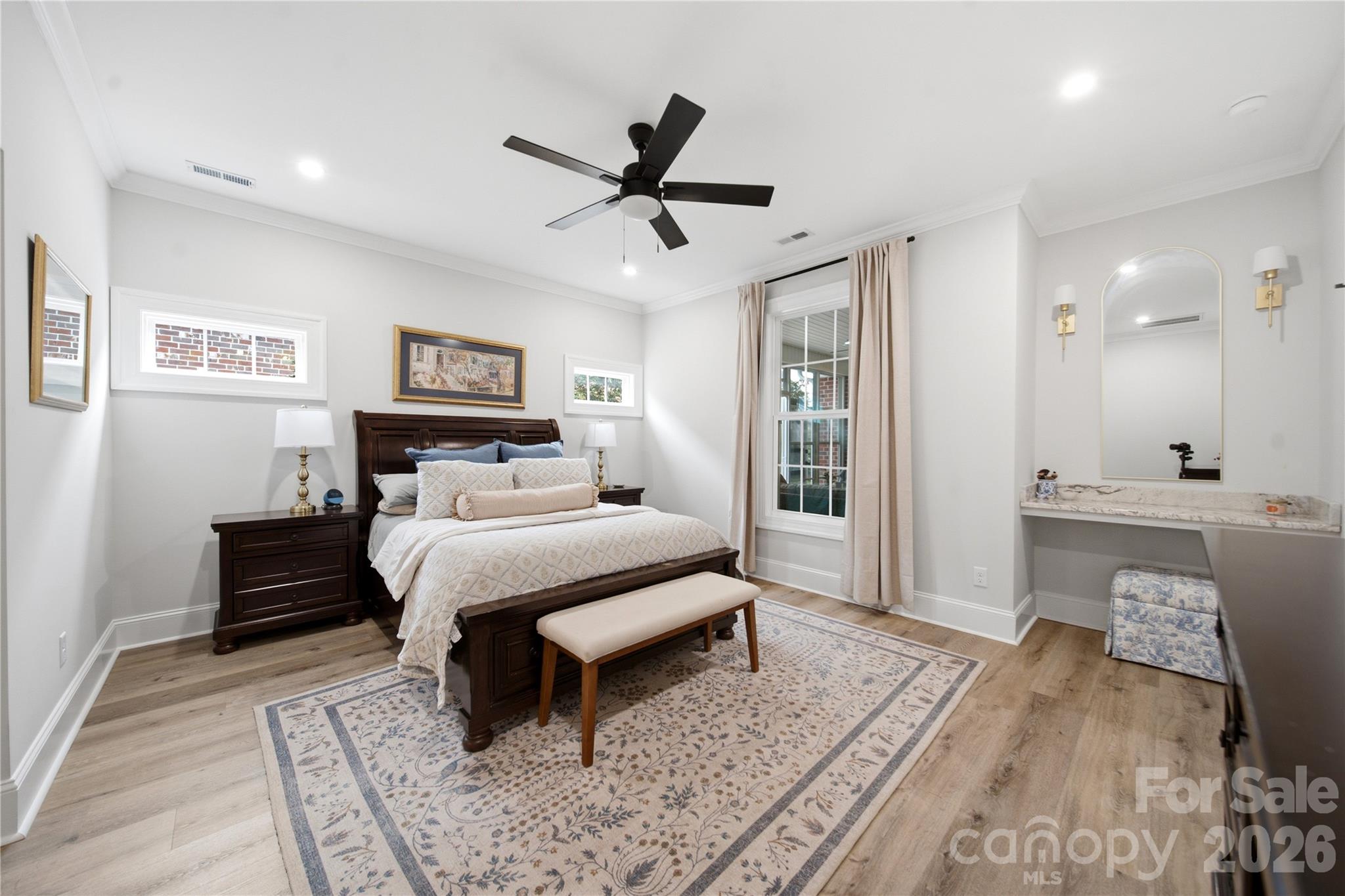 531 Buckview Lane — Elgin