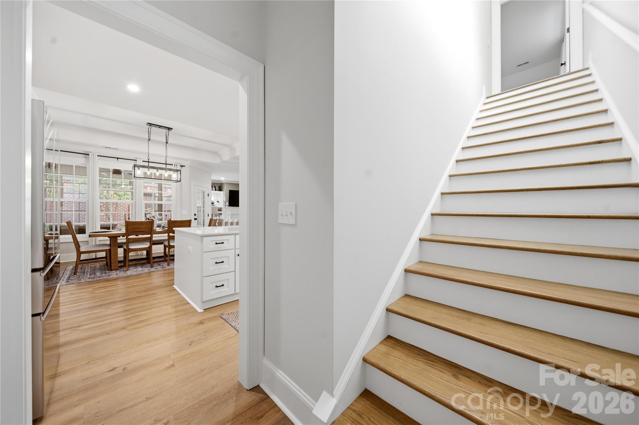 531 Buckview Lane — Elgin