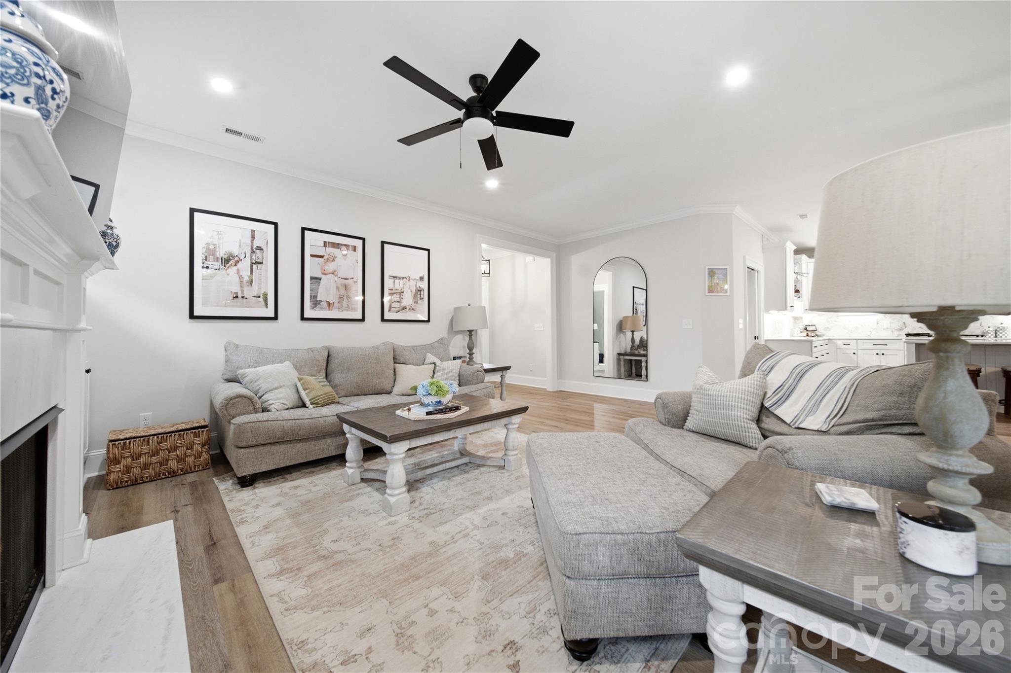 531 Buckview Lane — Elgin
