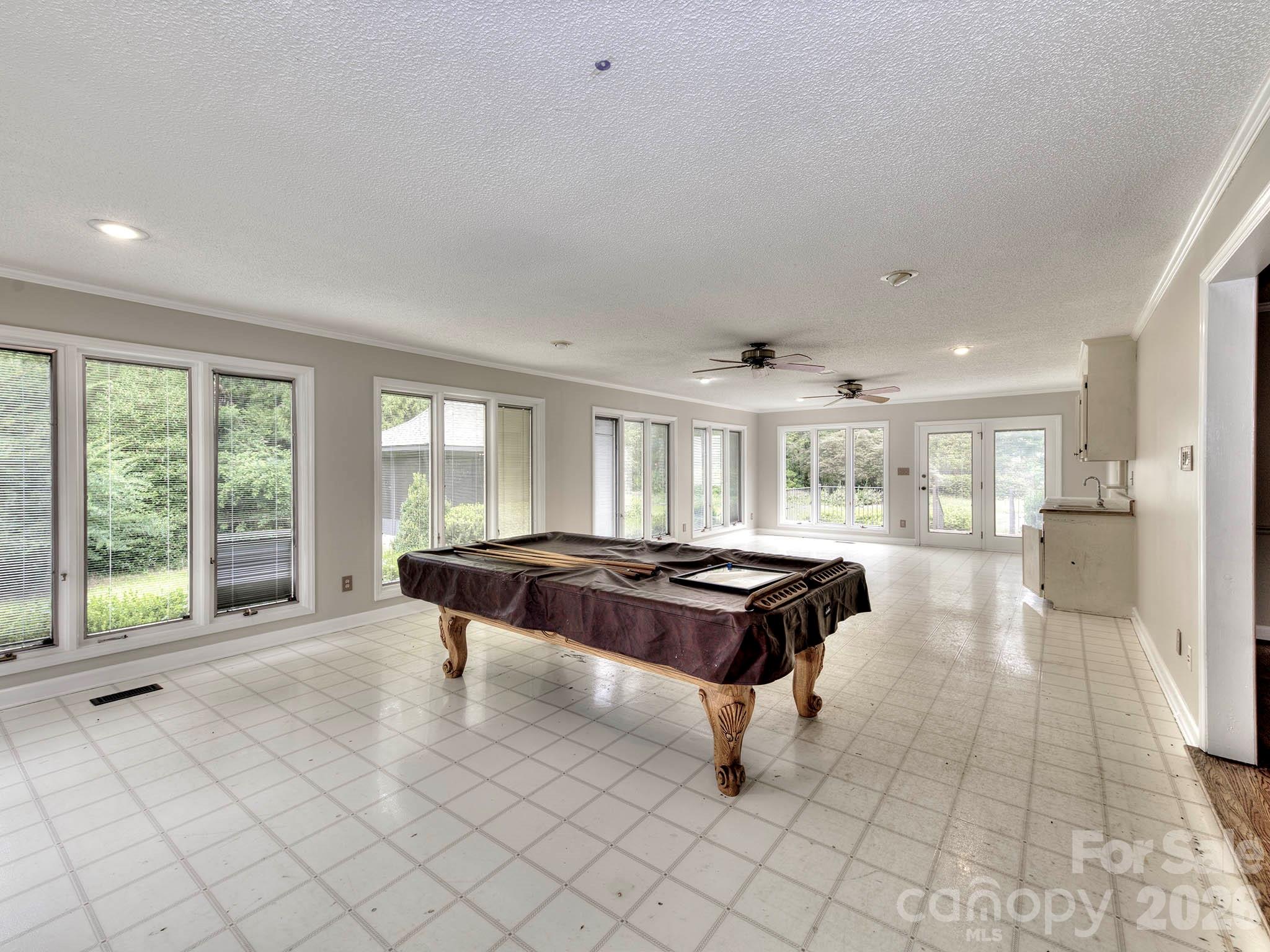 1401 Heatherloch Drive — Gastonia