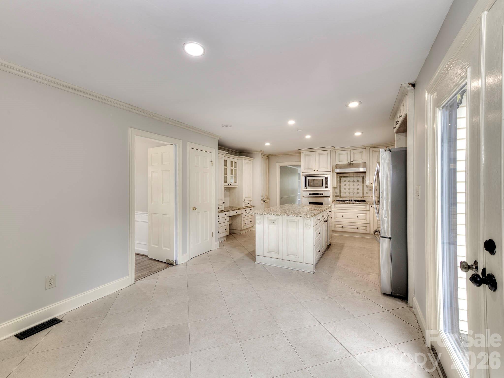 1401 Heatherloch Drive — Gastonia