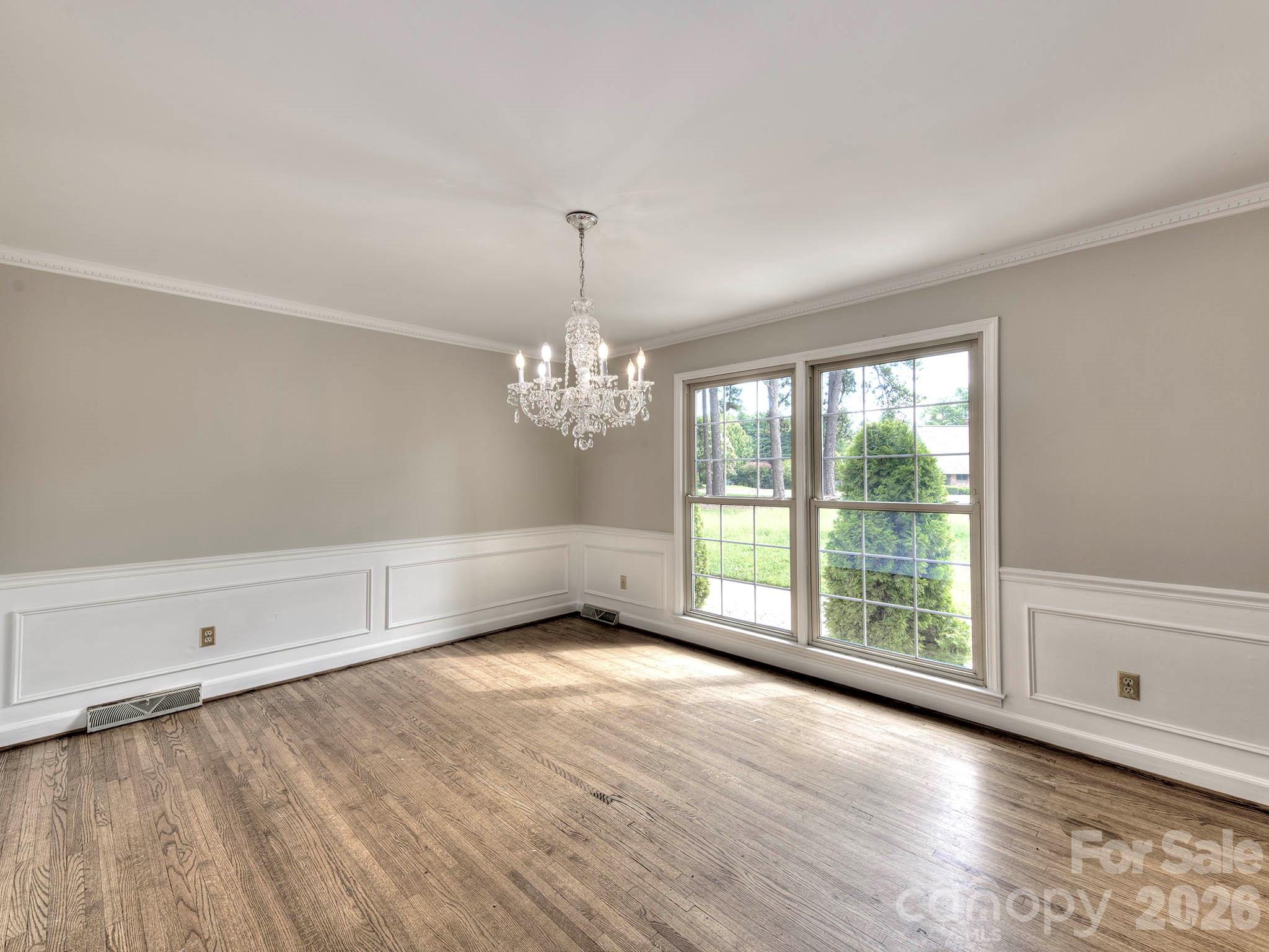 1401 Heatherloch Drive — Gastonia