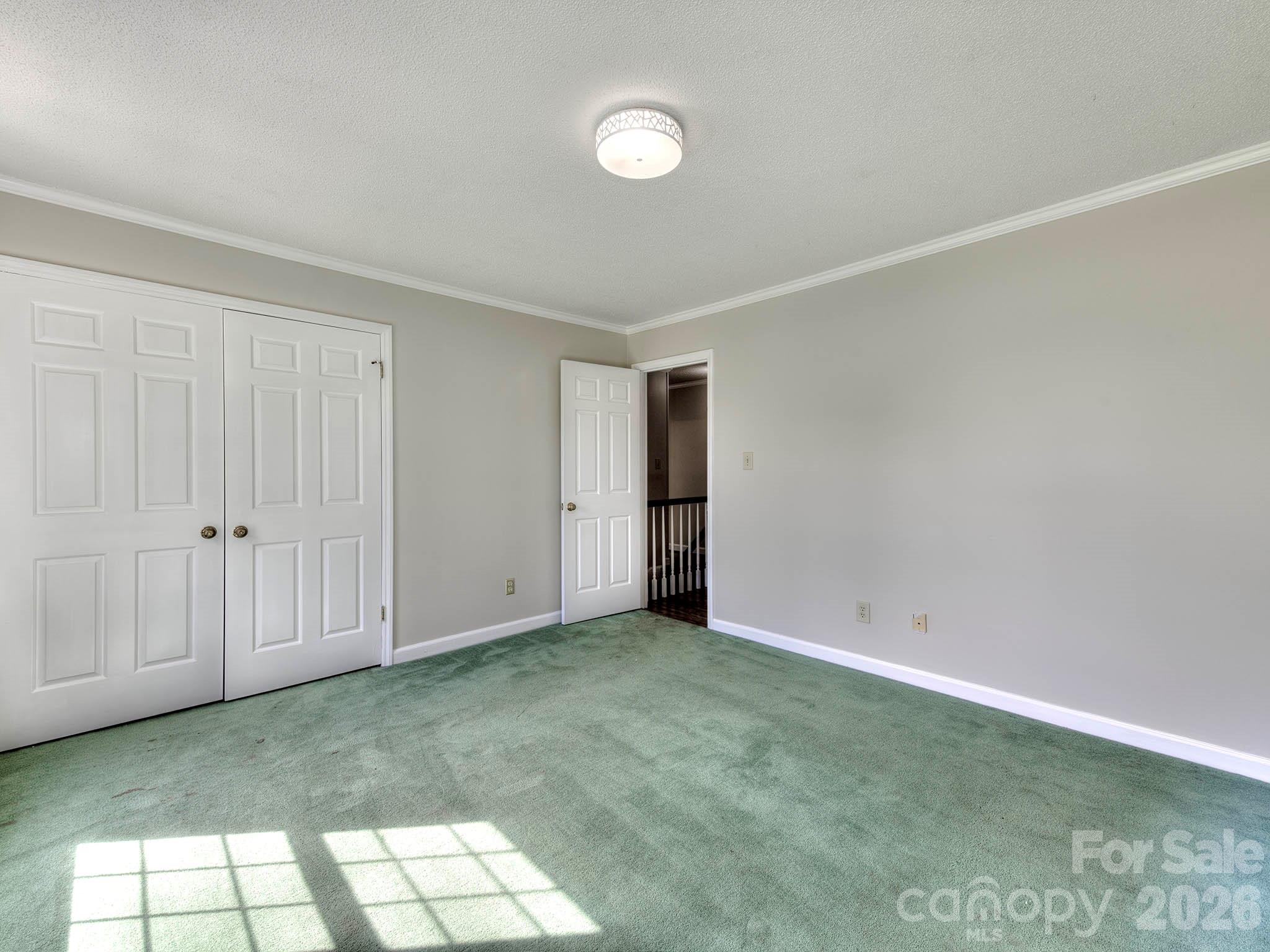 1401 Heatherloch Drive — Gastonia
