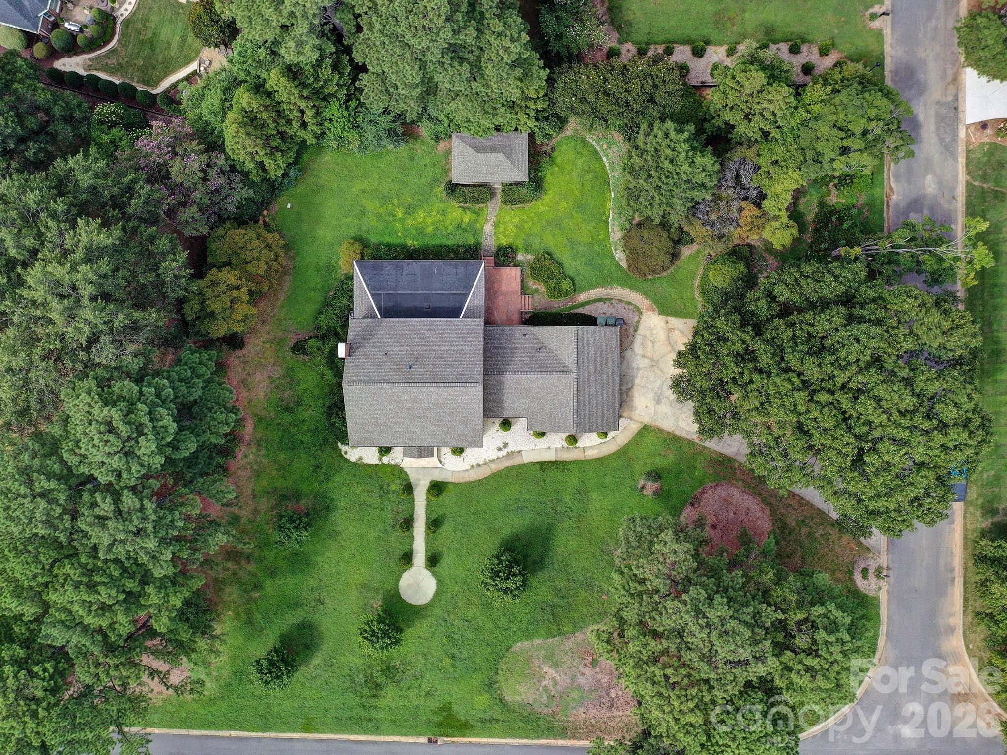 1401 Heatherloch Drive — Gastonia