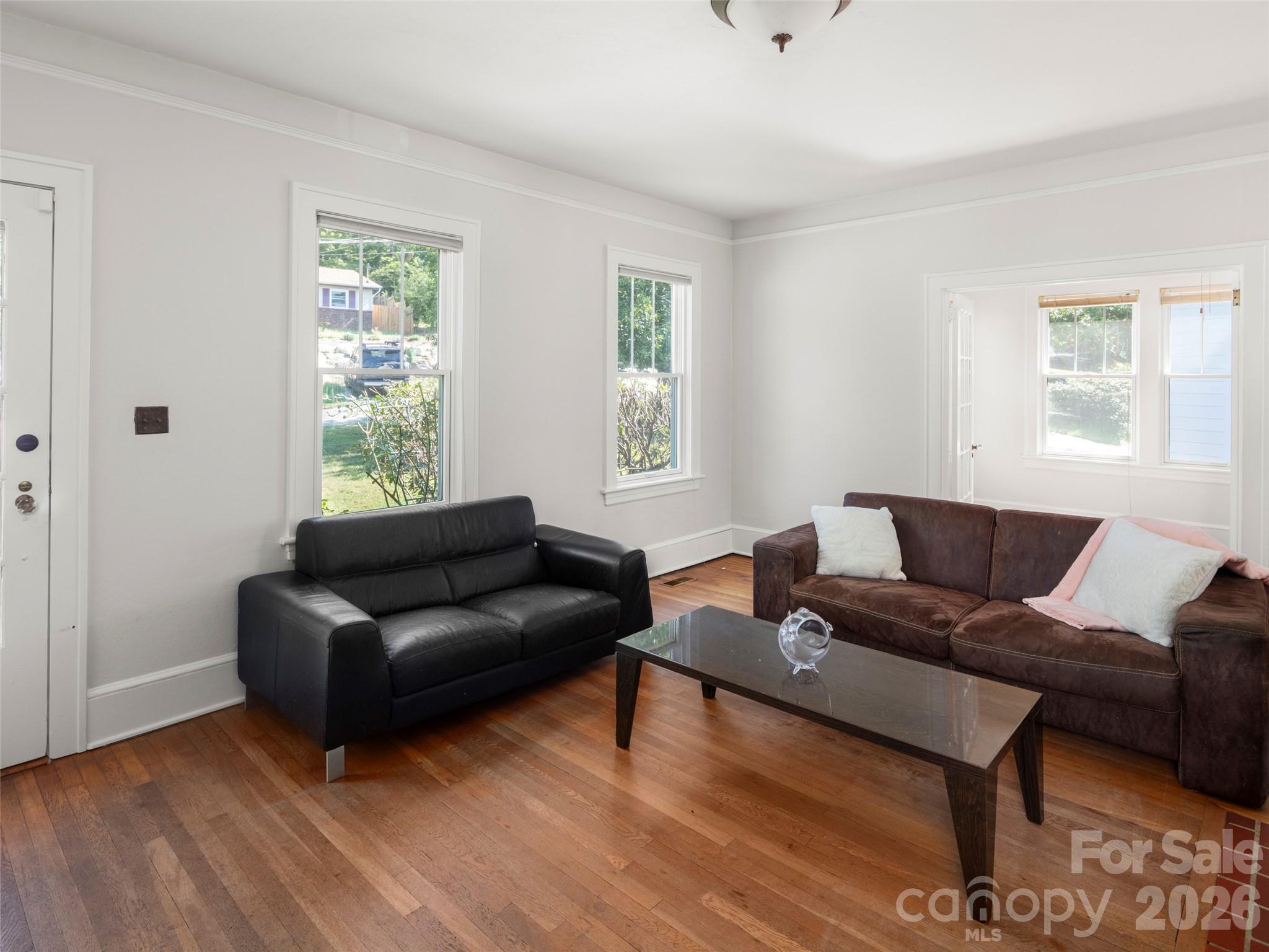 65 Longview Road — Asheville