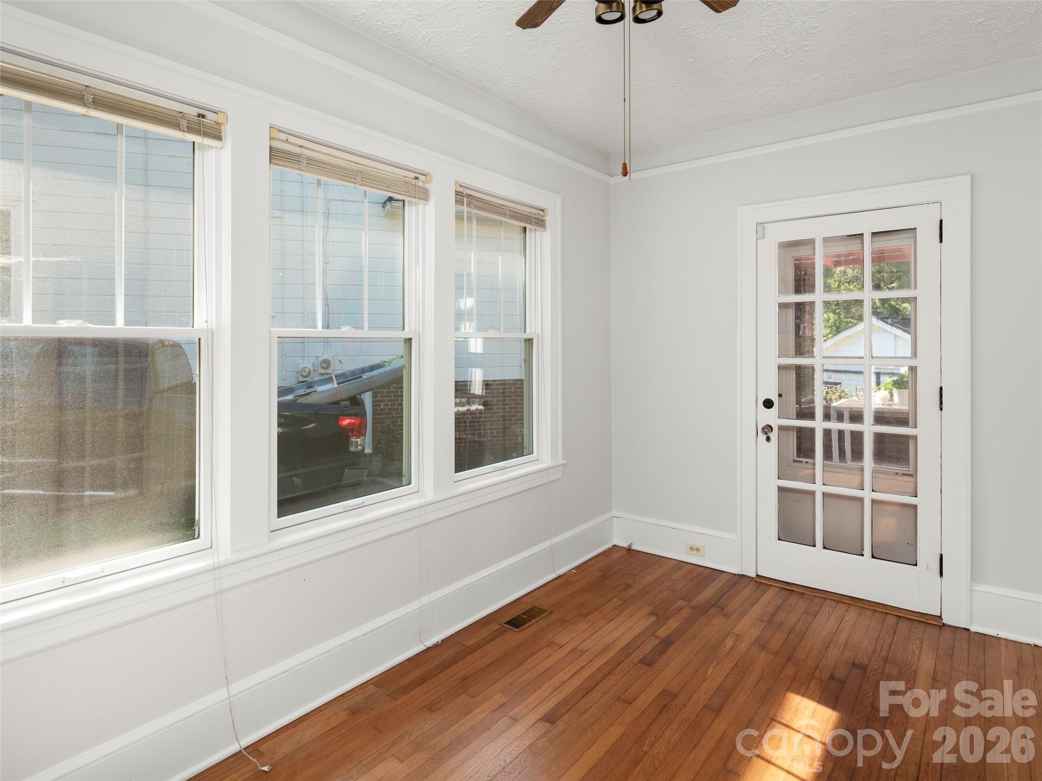 65 Longview Road — Asheville