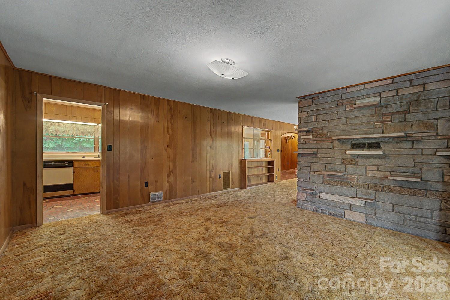 222 Mitchell Mountain Road — Bryson City