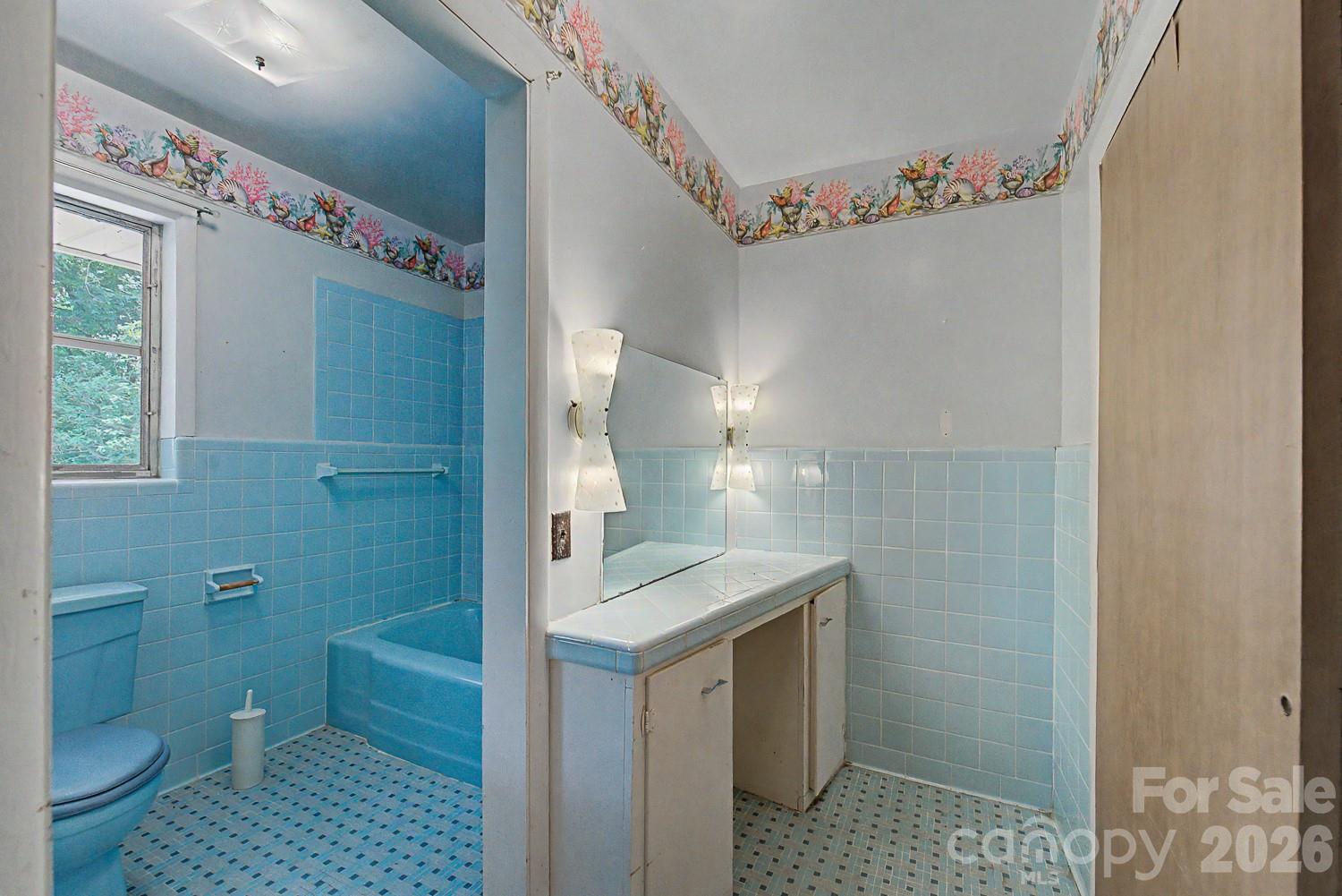 222 Mitchell Mountain Road — Bryson City