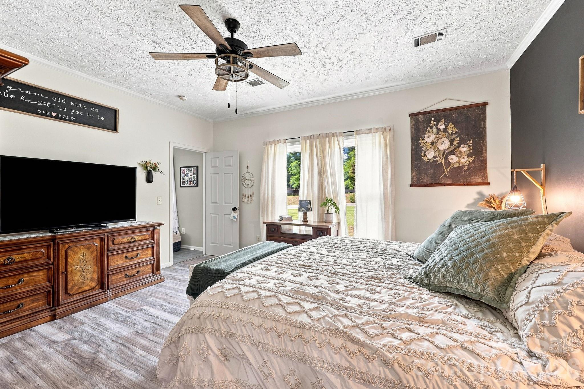 111 Linda Avenue — China Grove