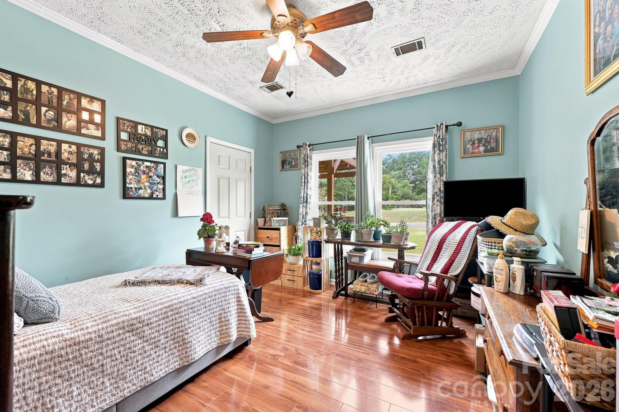 111 Linda Avenue — China Grove