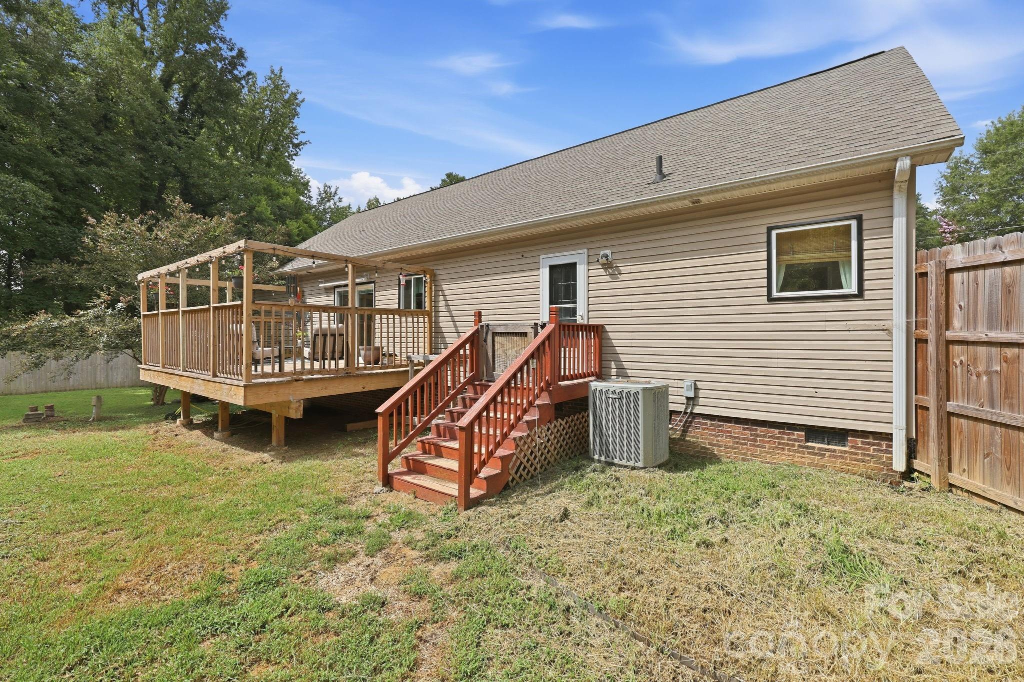 111 Linda Avenue — China Grove