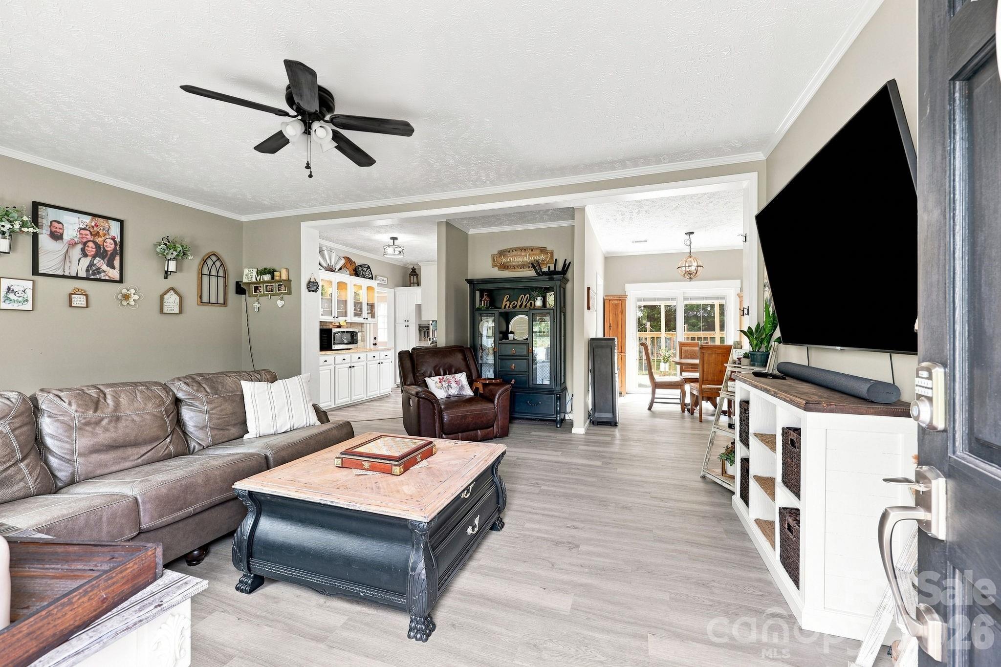 111 Linda Avenue — China Grove