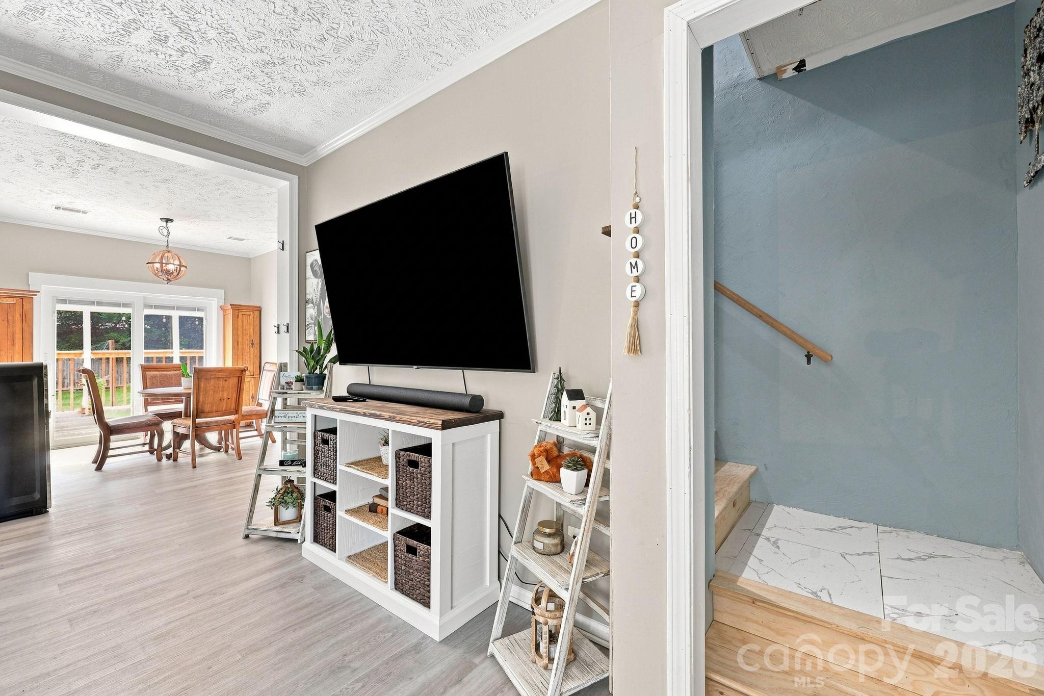111 Linda Avenue — China Grove