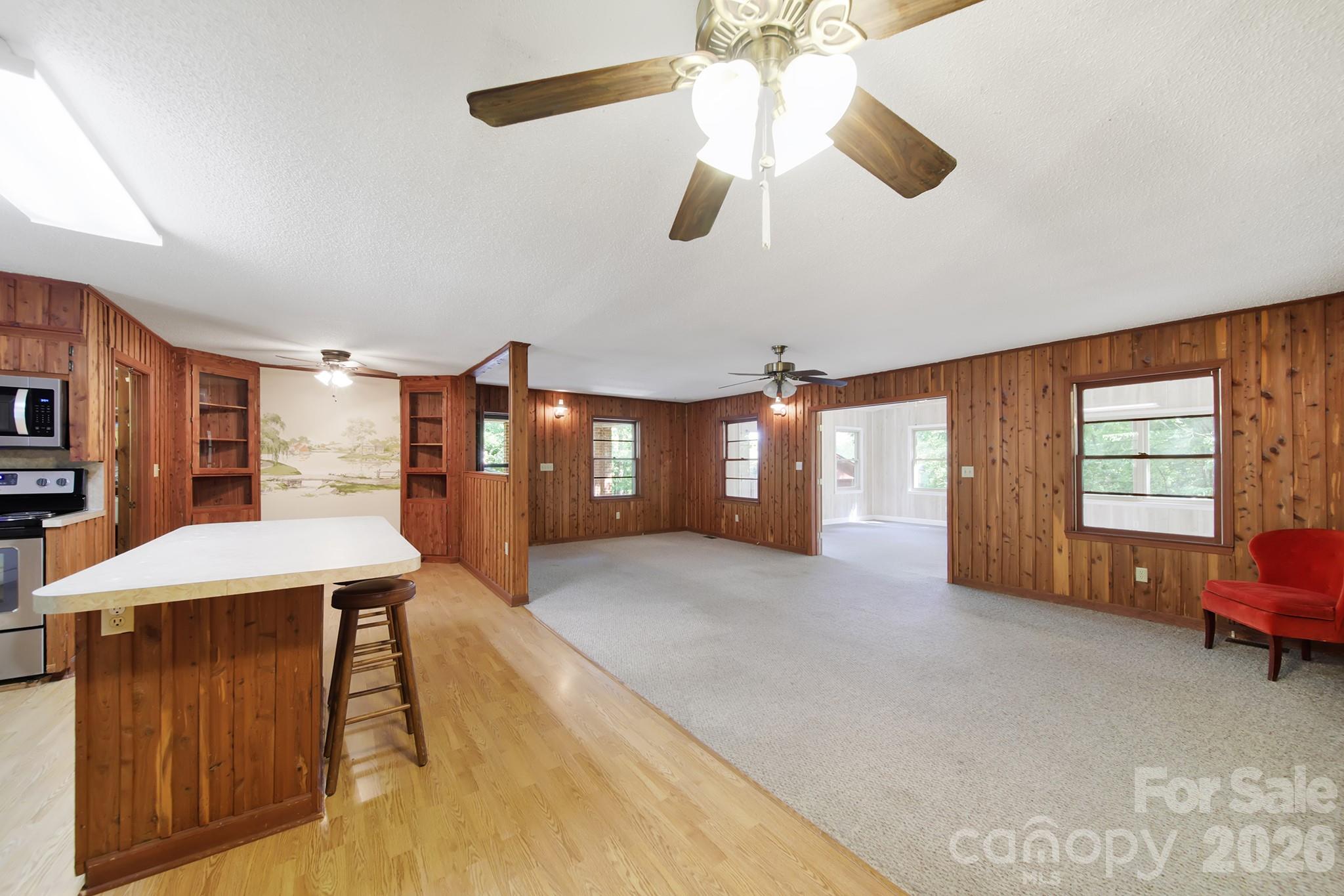 1950 Daisy Couch Road — Lancaster