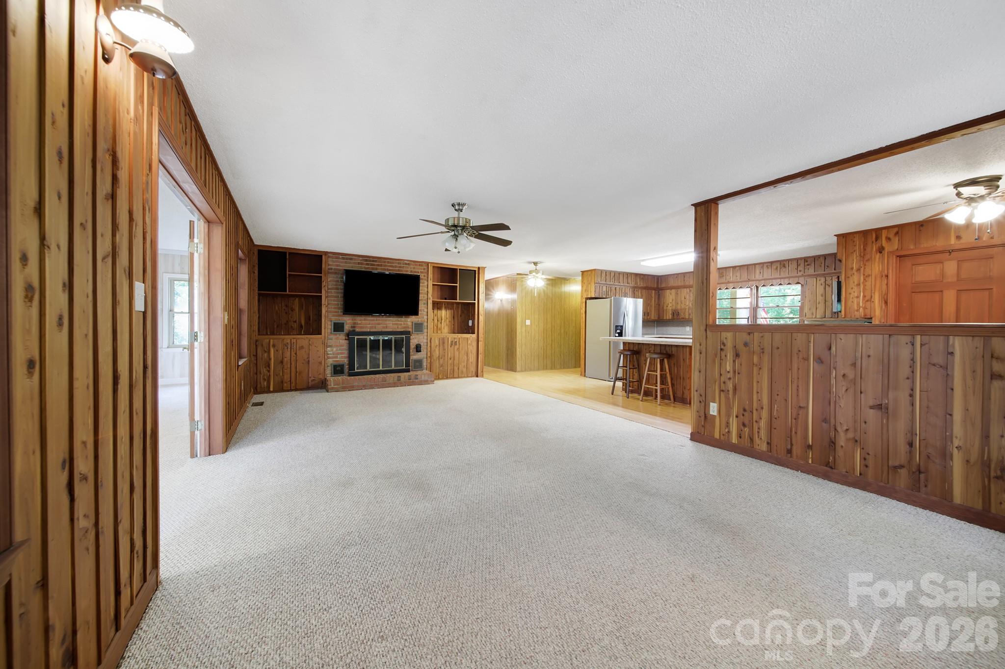 1950 Daisy Couch Road — Lancaster