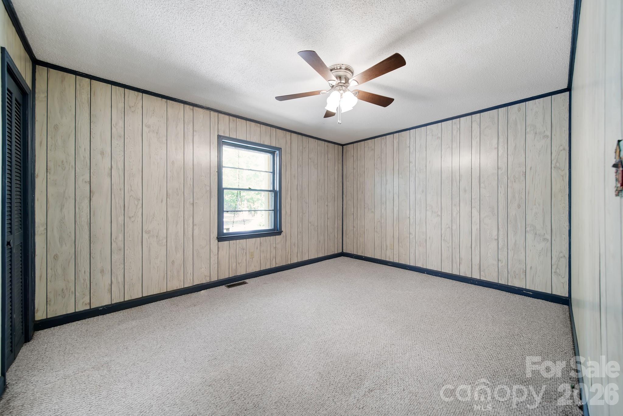1950 Daisy Couch Road — Lancaster
