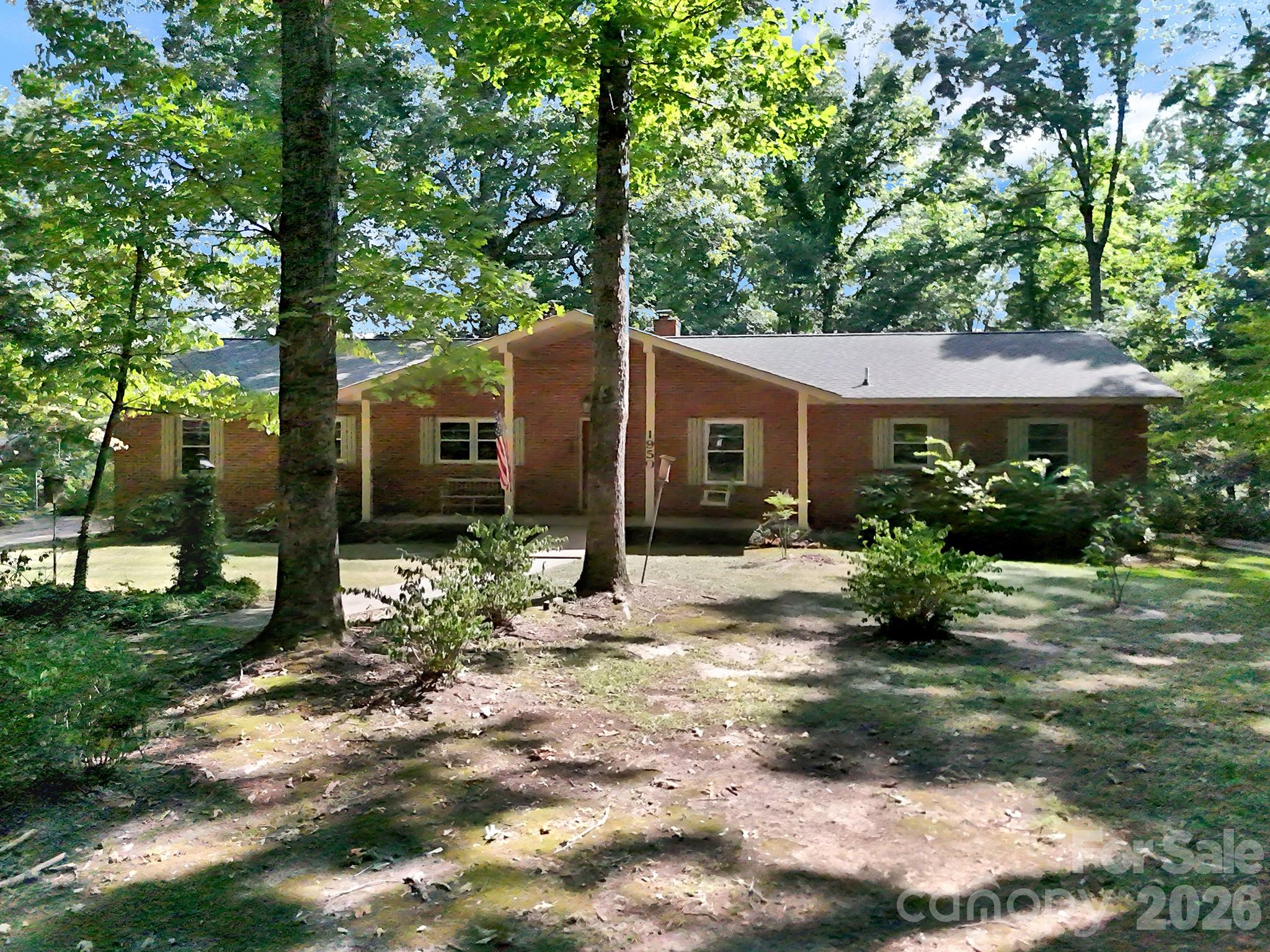 1950 Daisy Couch Road — Lancaster
