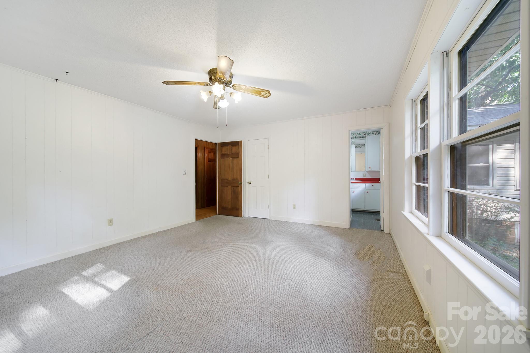1950 Daisy Couch Road — Lancaster