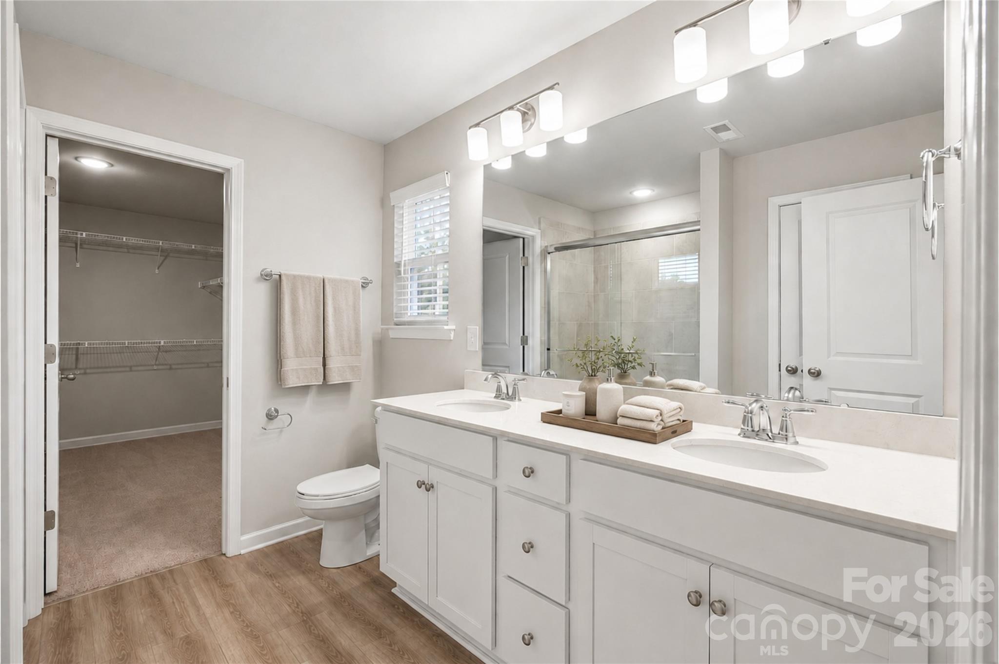2224 Dardan Woods Drive — Charlotte