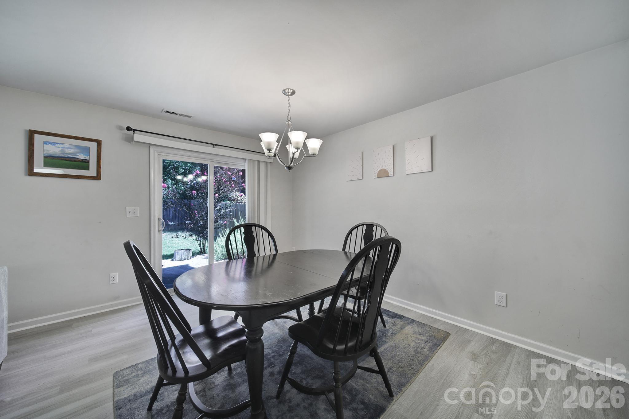 1611 Hooper Court — Charlotte