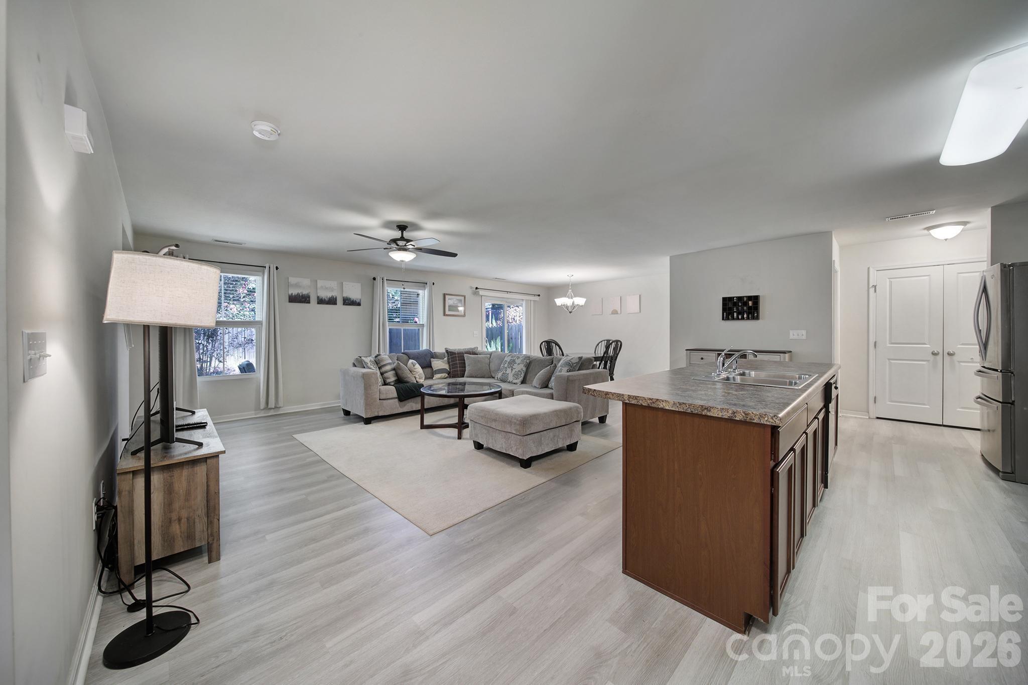 1611 Hooper Court — Charlotte