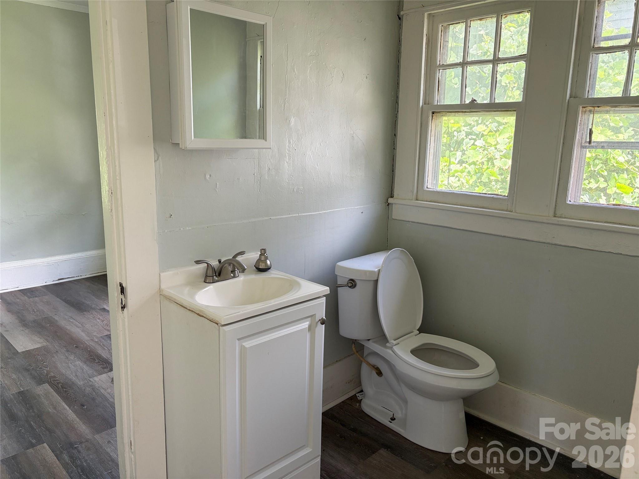 150 Woodlawn Drive — Statesville