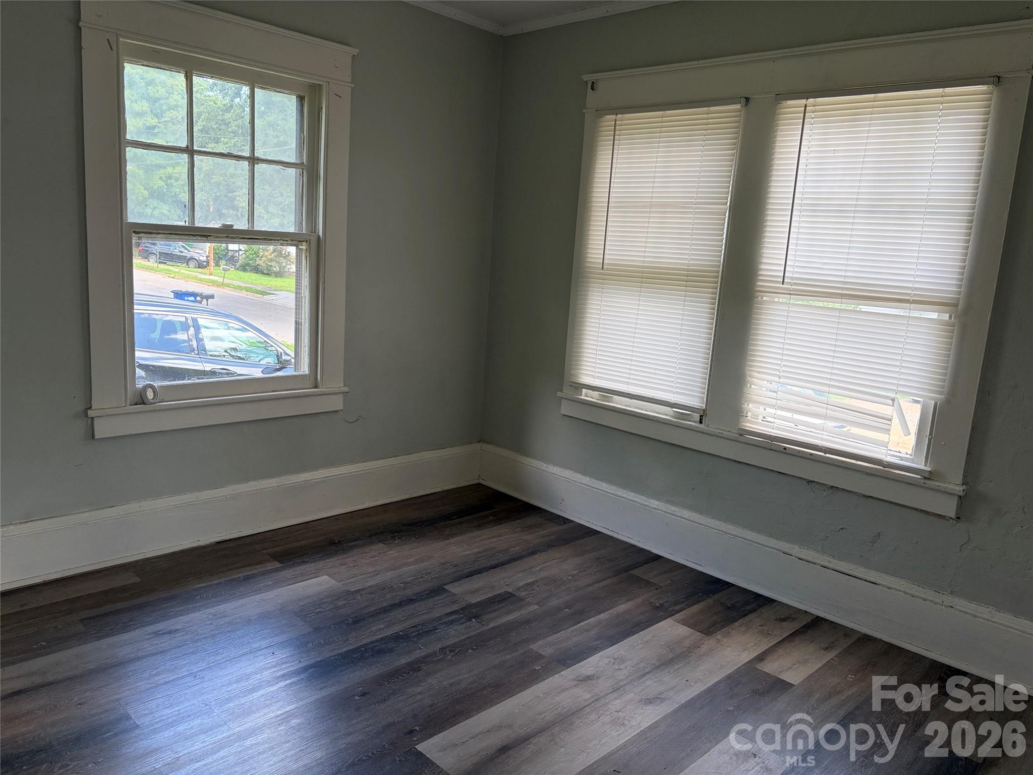 150 Woodlawn Drive — Statesville