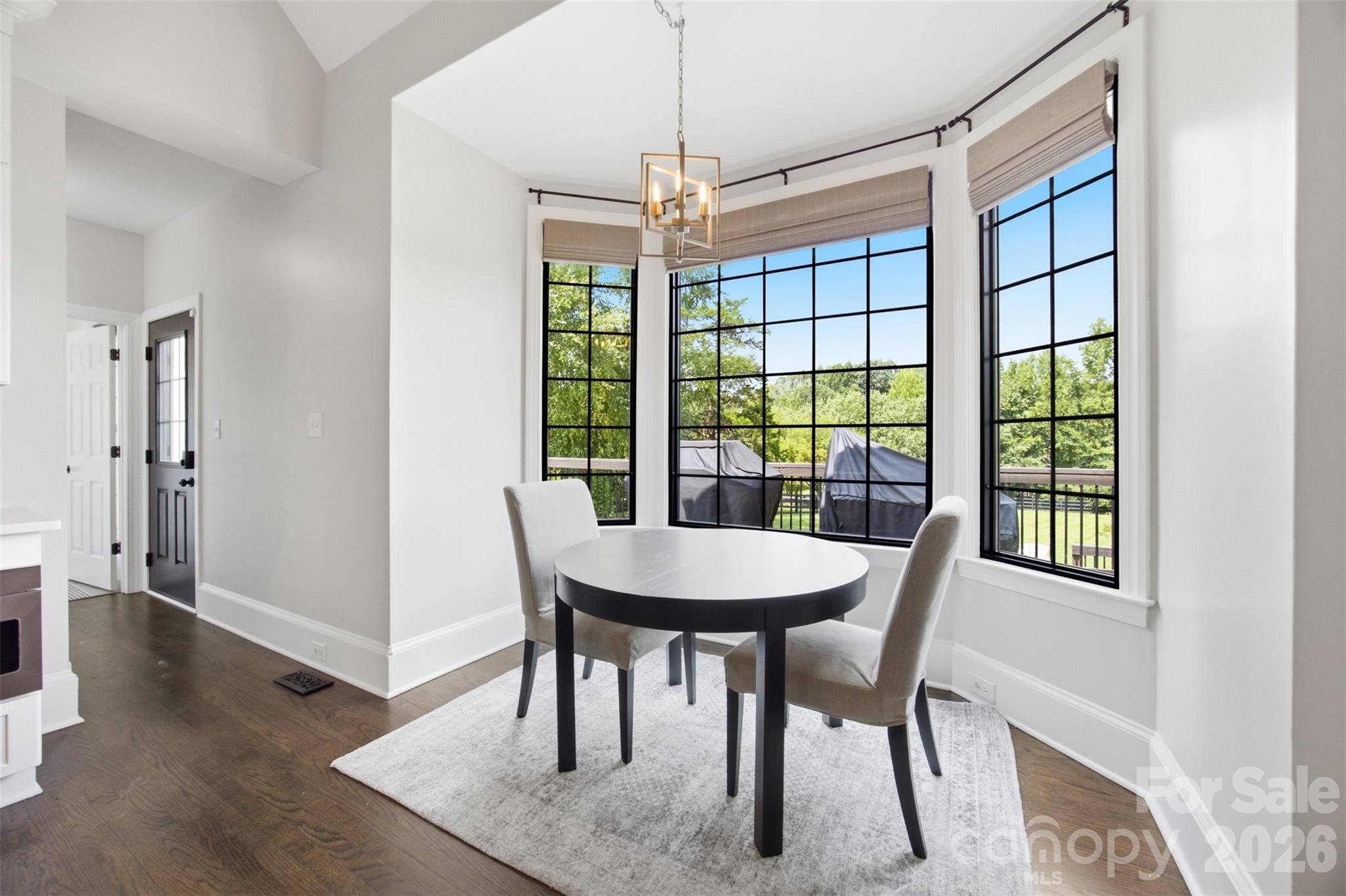 1002 Heather Glen Drive — Matthews