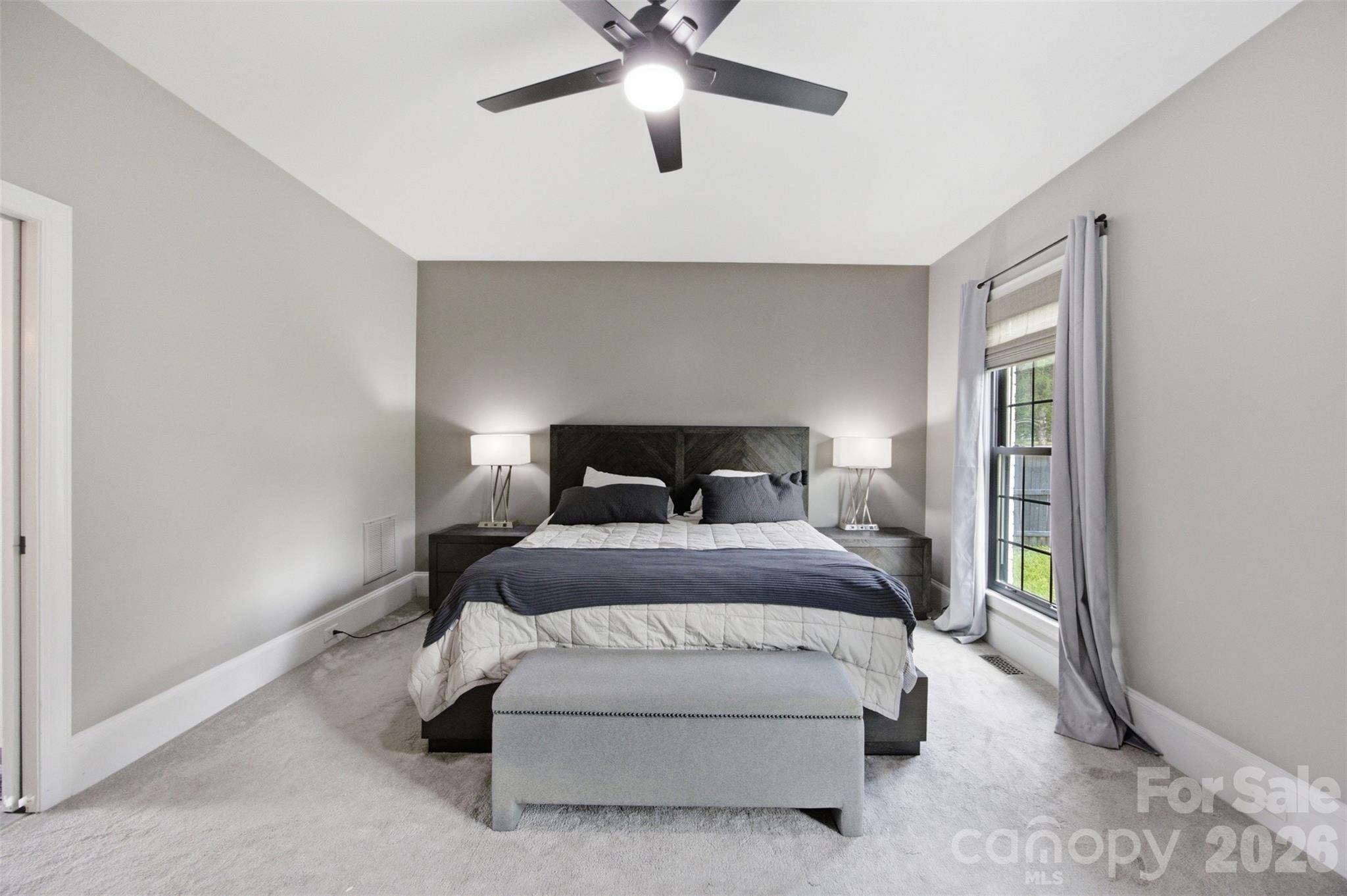 1002 Heather Glen Drive — Matthews