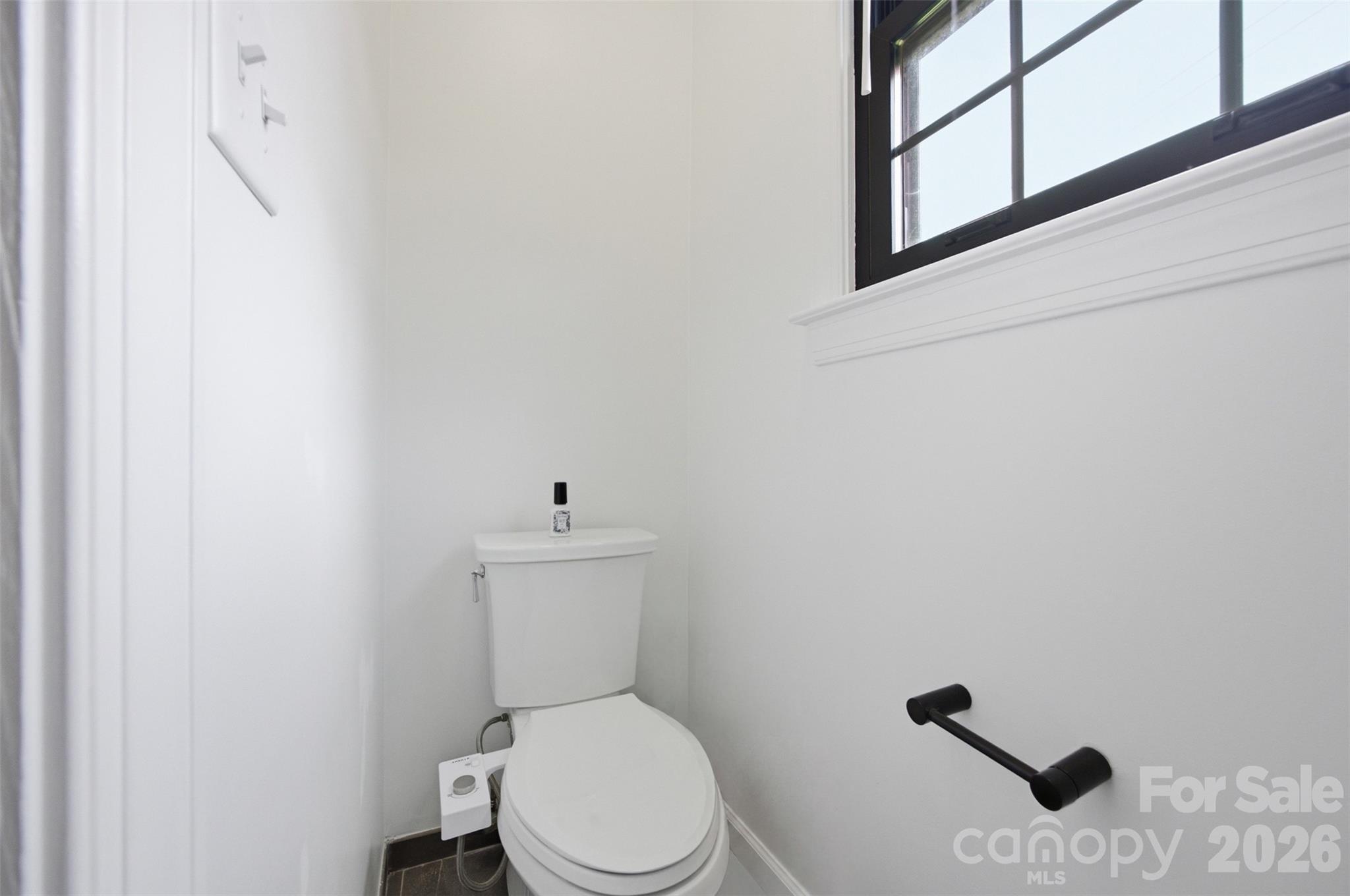 1002 Heather Glen Drive — Matthews