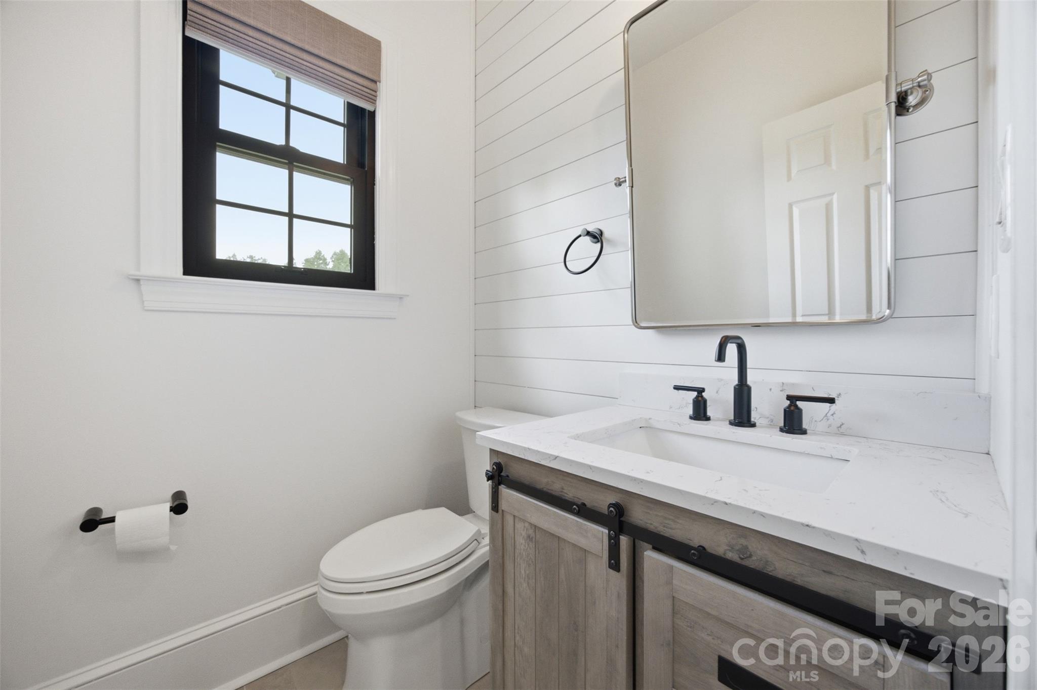 1002 Heather Glen Drive — Matthews