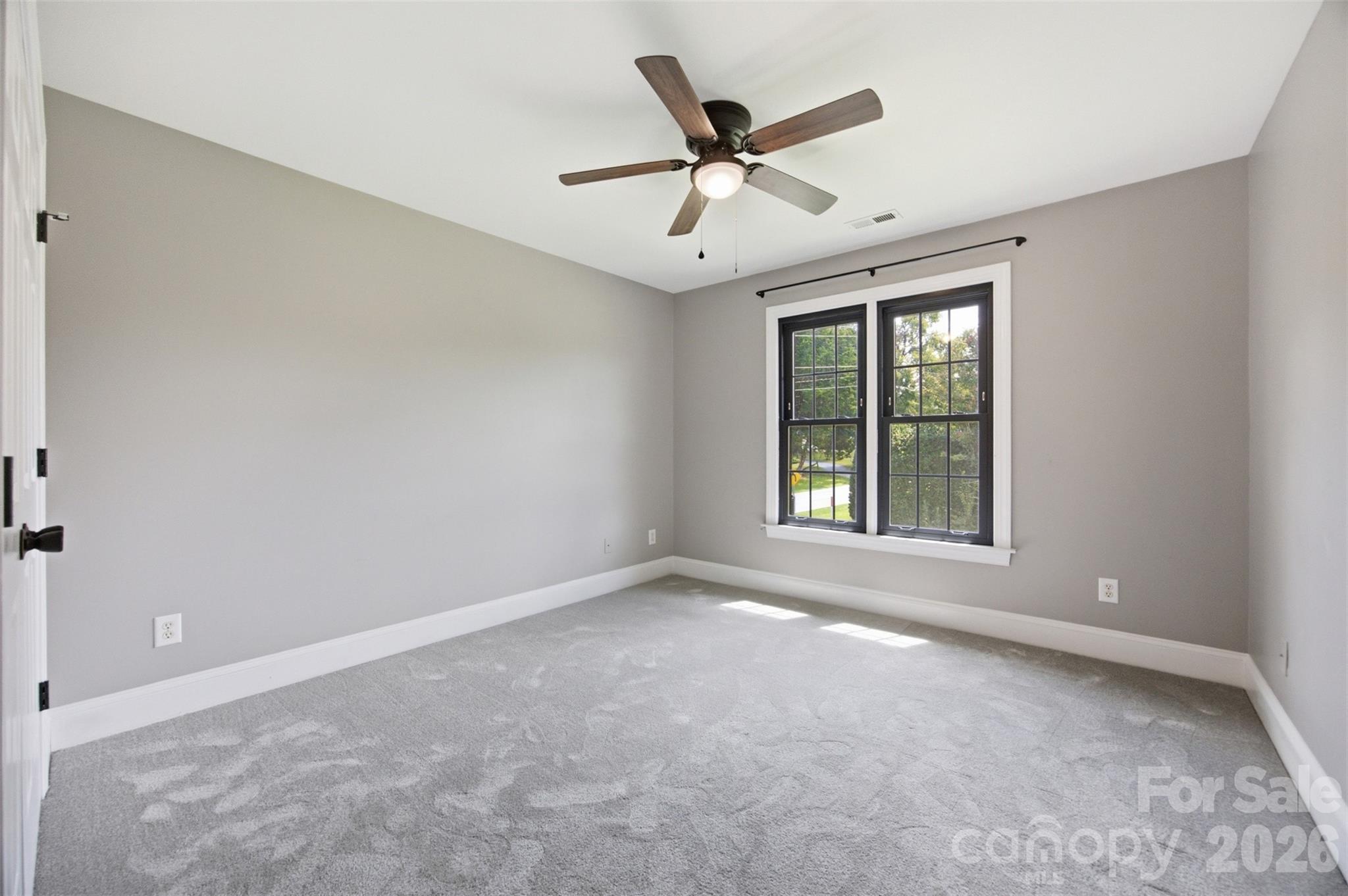 1002 Heather Glen Drive — Matthews