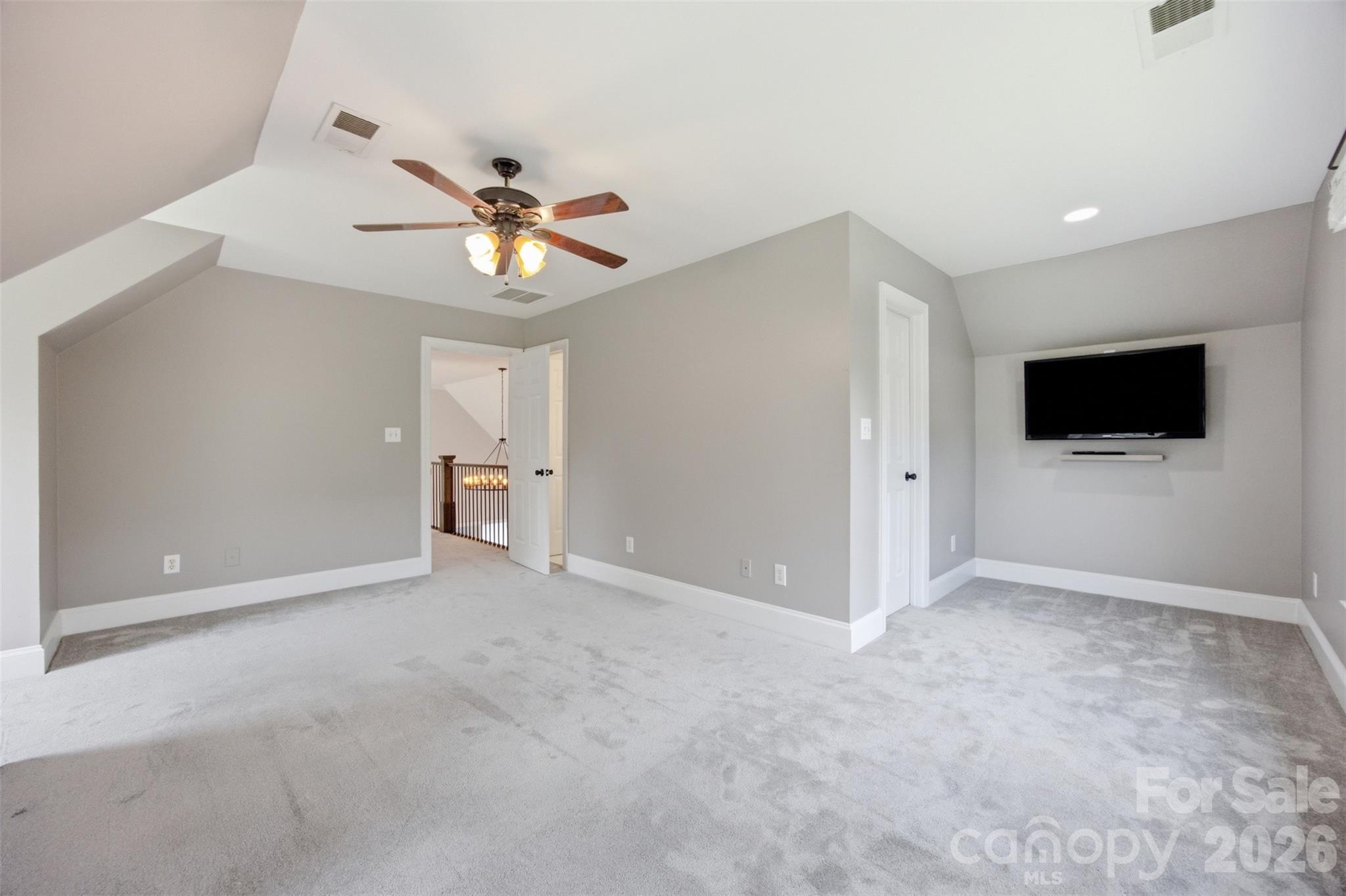 1002 Heather Glen Drive — Matthews