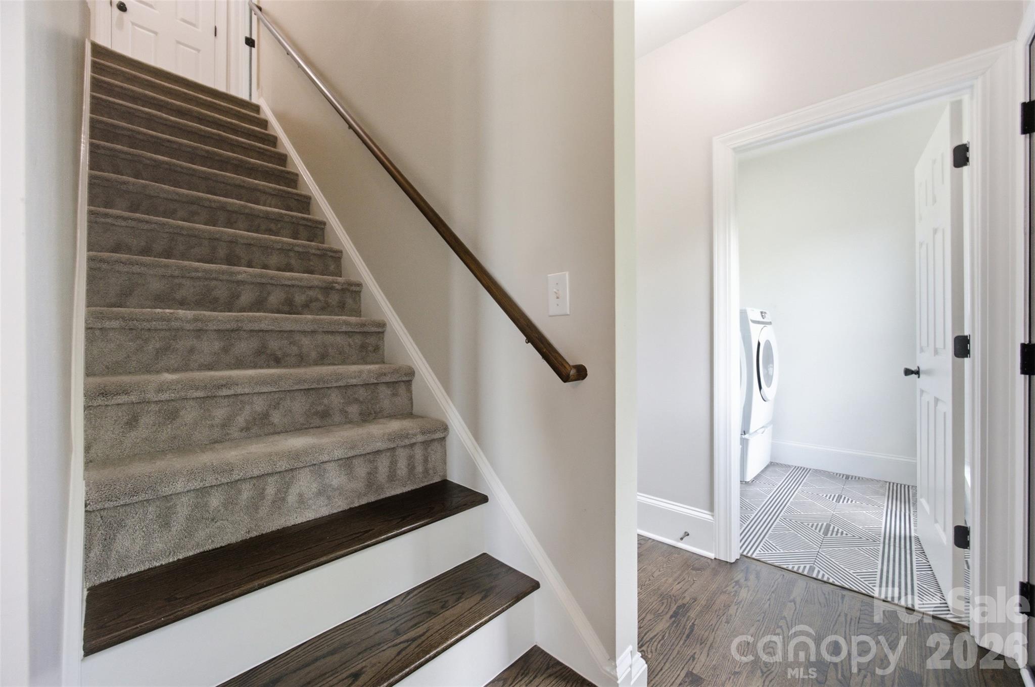 1002 Heather Glen Drive — Matthews
