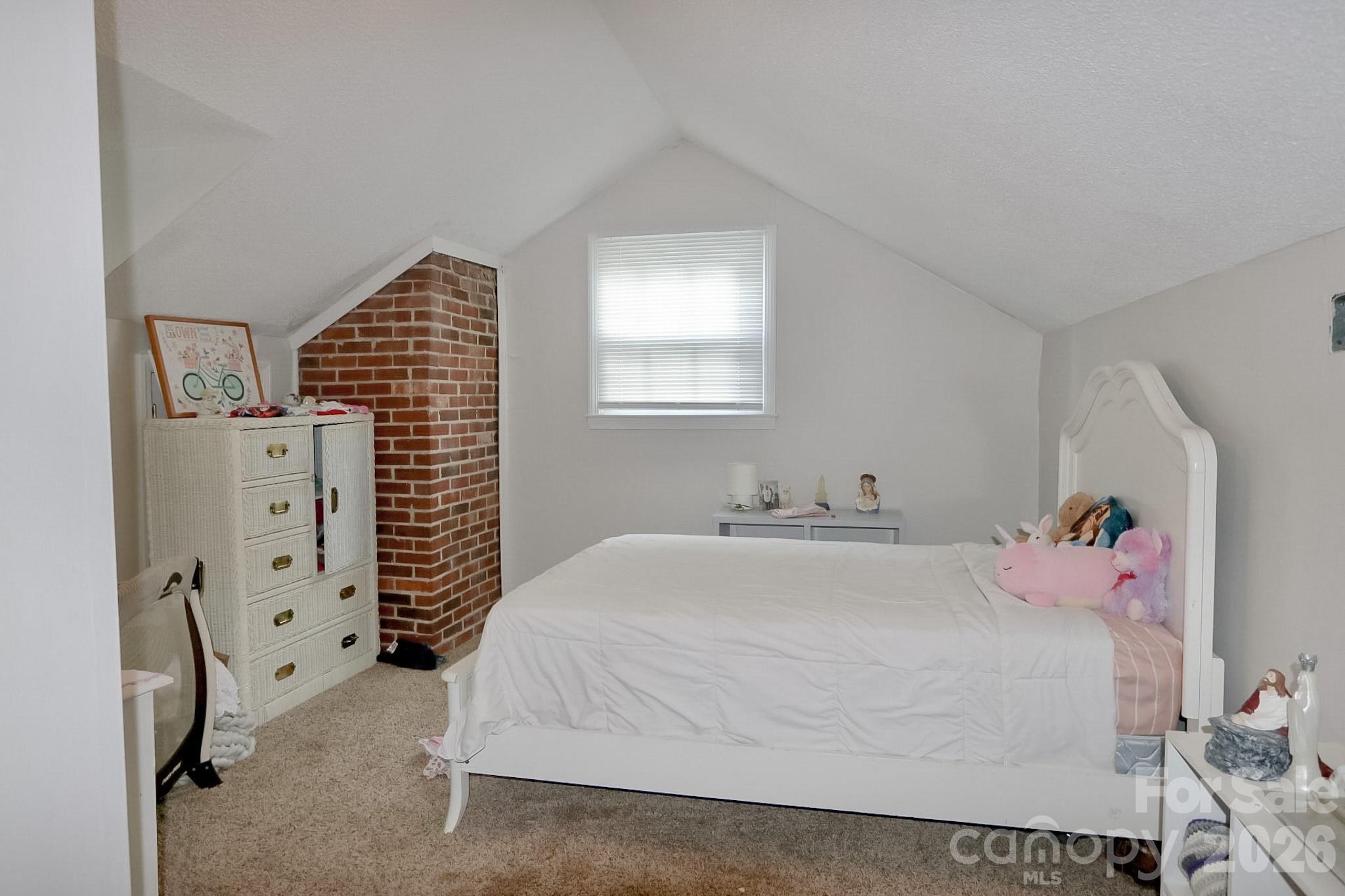1725 Fred Hinshaw Road — Yadkinville